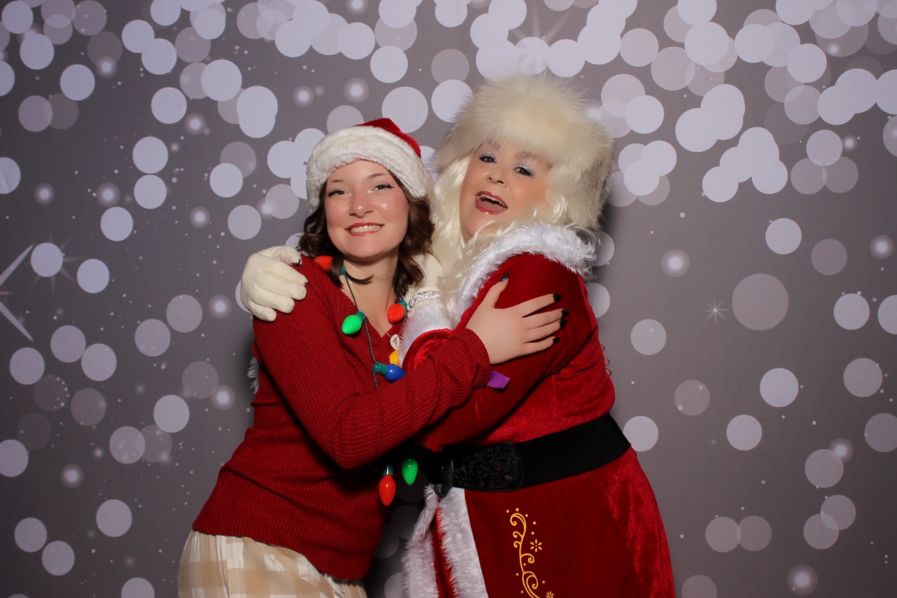 Hamilton twp maineville treelighting | View more photos from the event at gallery.photoboothcincy.com/u/PhotoBoothCincy/Hamilton-twp-maineville-treelighting