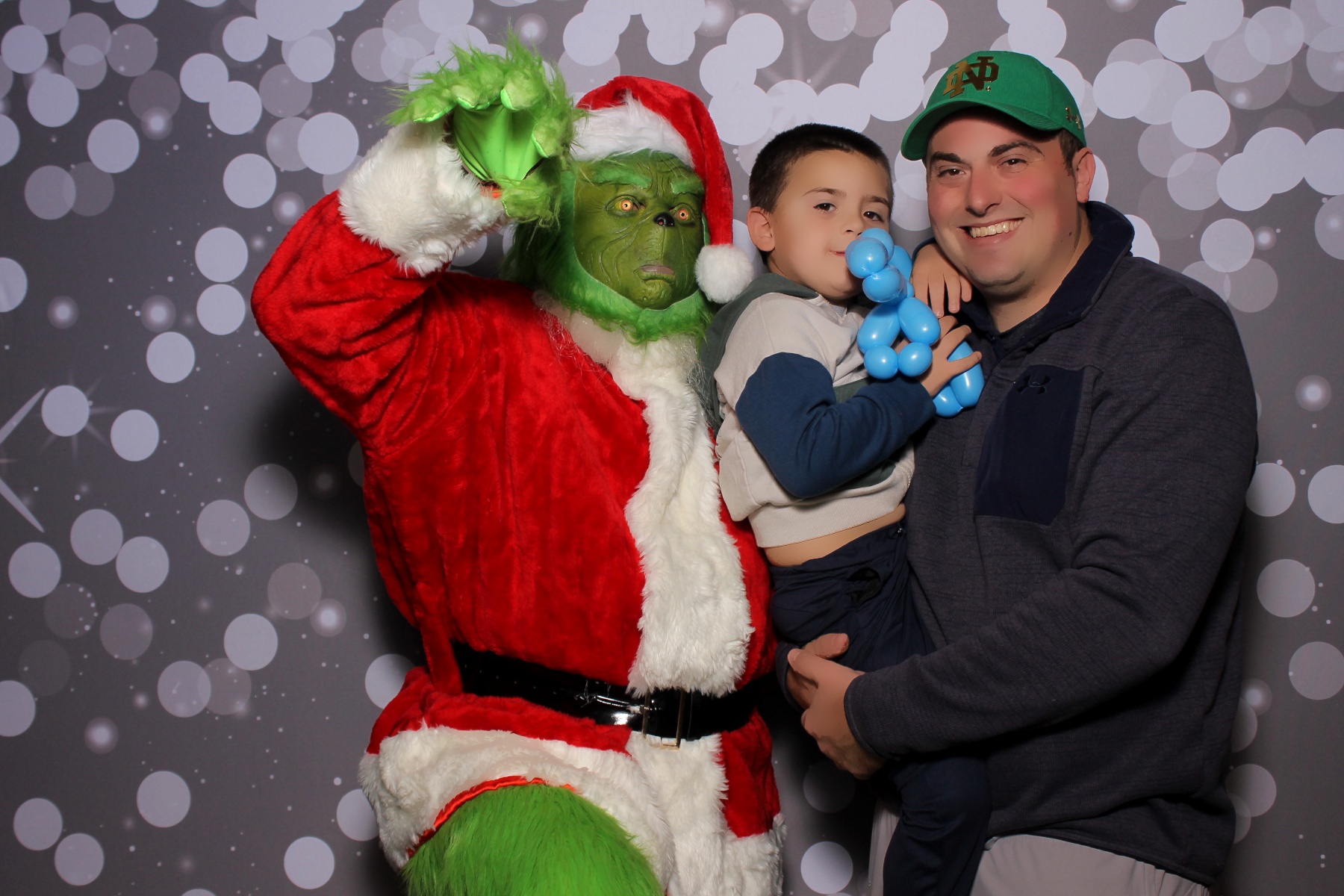 Hamilton twp maineville treelighting | View more photos from the event at gallery.photoboothcincy.com/u/PhotoBoothCincy/Hamilton-twp-maineville-treelighting