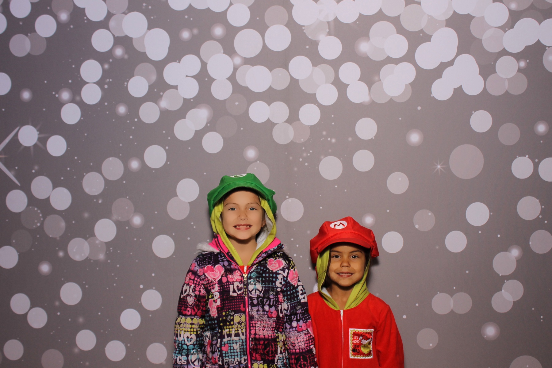 Hamilton twp maineville treelighting | View more photos from the event at gallery.photoboothcincy.com/u/PhotoBoothCincy/Hamilton-twp-maineville-treelighting
