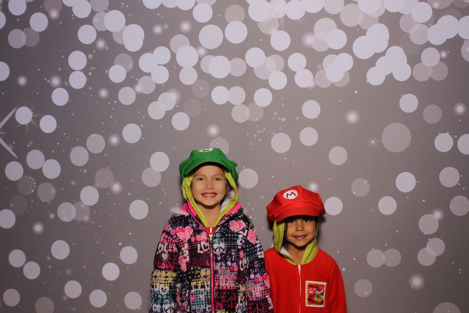 Hamilton twp maineville treelighting | View more photos from the event at gallery.photoboothcincy.com/u/PhotoBoothCincy/Hamilton-twp-maineville-treelighting