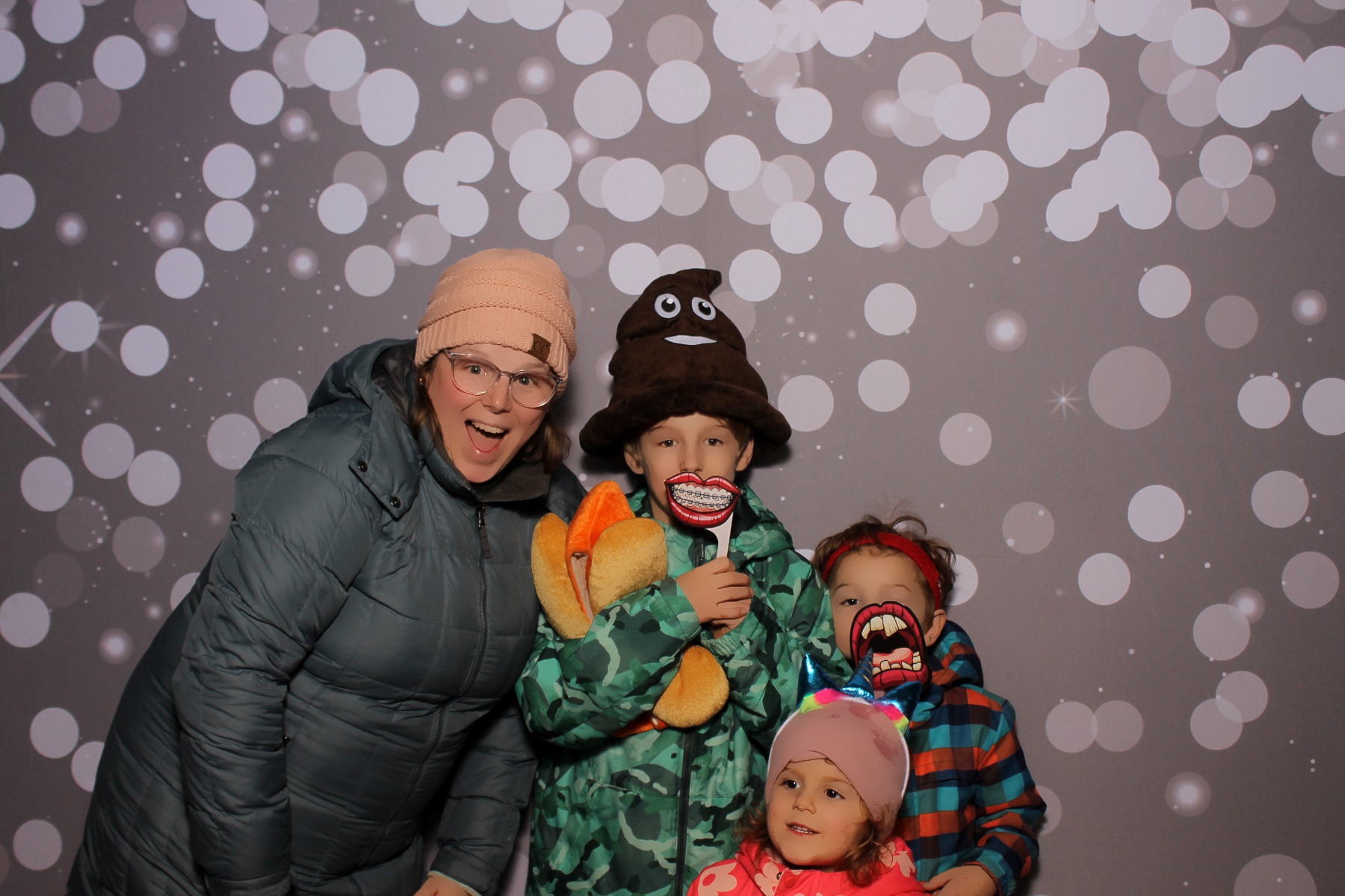 Hamilton twp maineville treelighting | View more photos from the event at gallery.photoboothcincy.com/u/PhotoBoothCincy/Hamilton-twp-maineville-treelighting