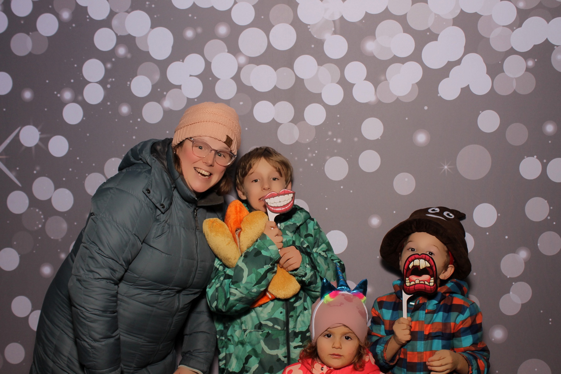 Hamilton twp maineville treelighting | View more photos from the event at gallery.photoboothcincy.com/u/PhotoBoothCincy/Hamilton-twp-maineville-treelighting