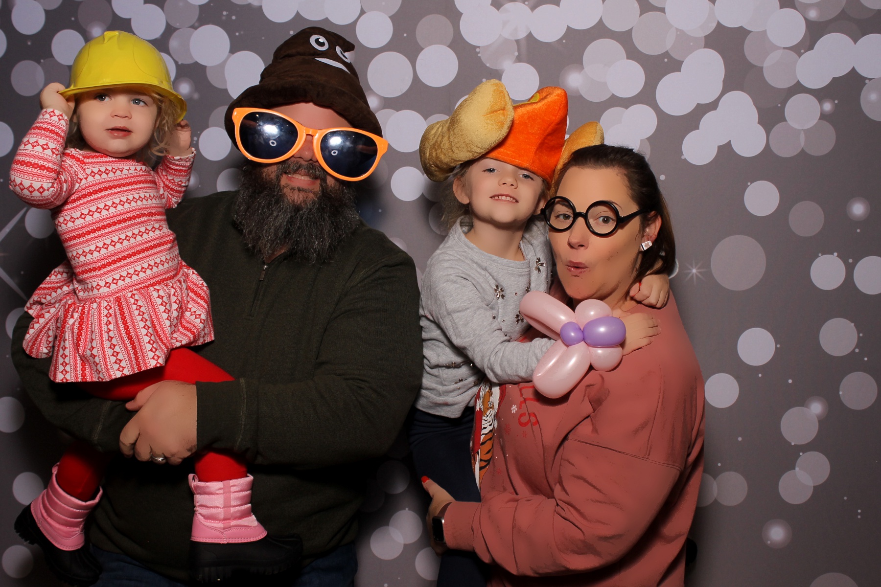 Hamilton twp maineville treelighting | View more photos from the event at gallery.photoboothcincy.com/u/PhotoBoothCincy/Hamilton-twp-maineville-treelighting