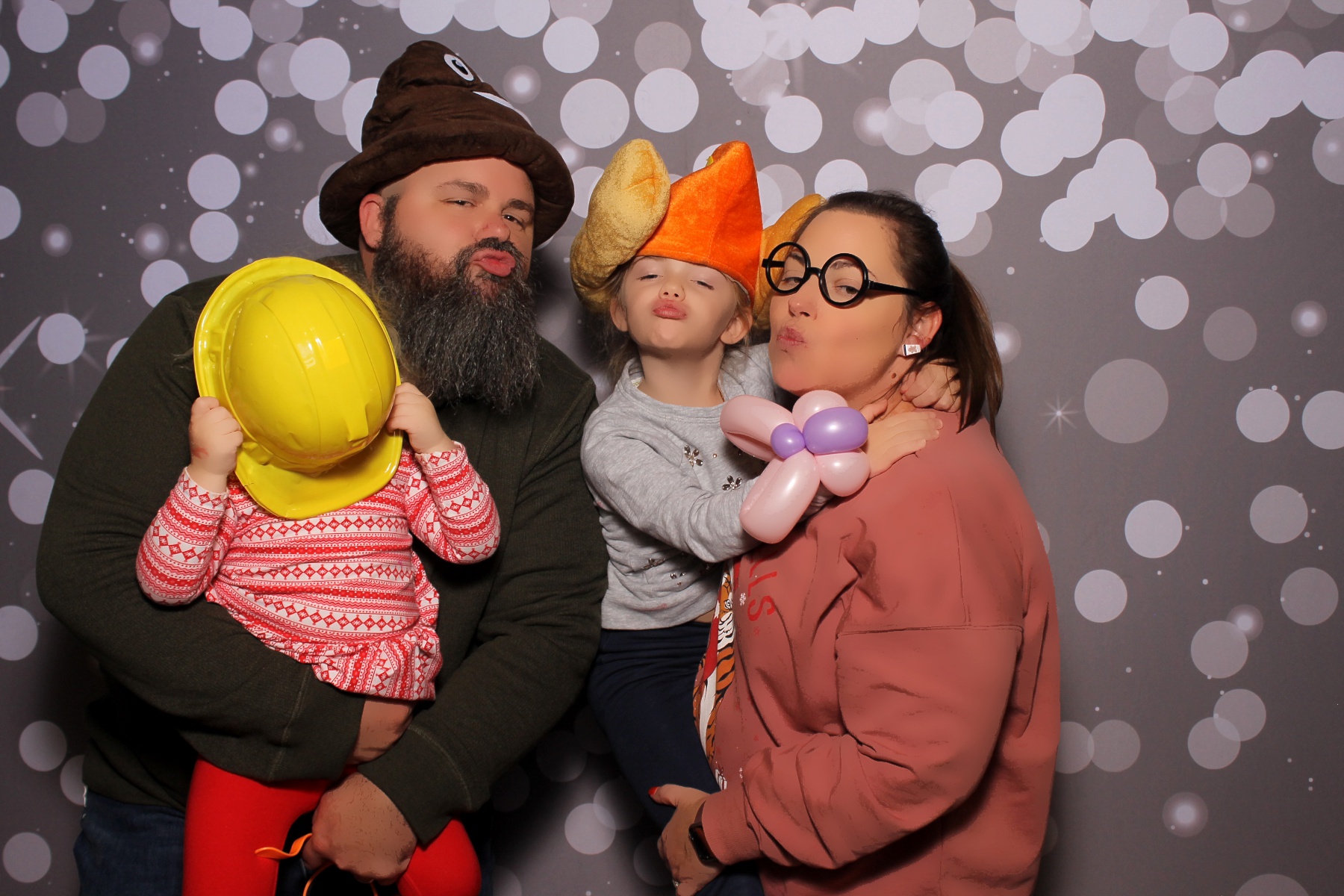 Hamilton twp maineville treelighting | View more photos from the event at gallery.photoboothcincy.com/u/PhotoBoothCincy/Hamilton-twp-maineville-treelighting