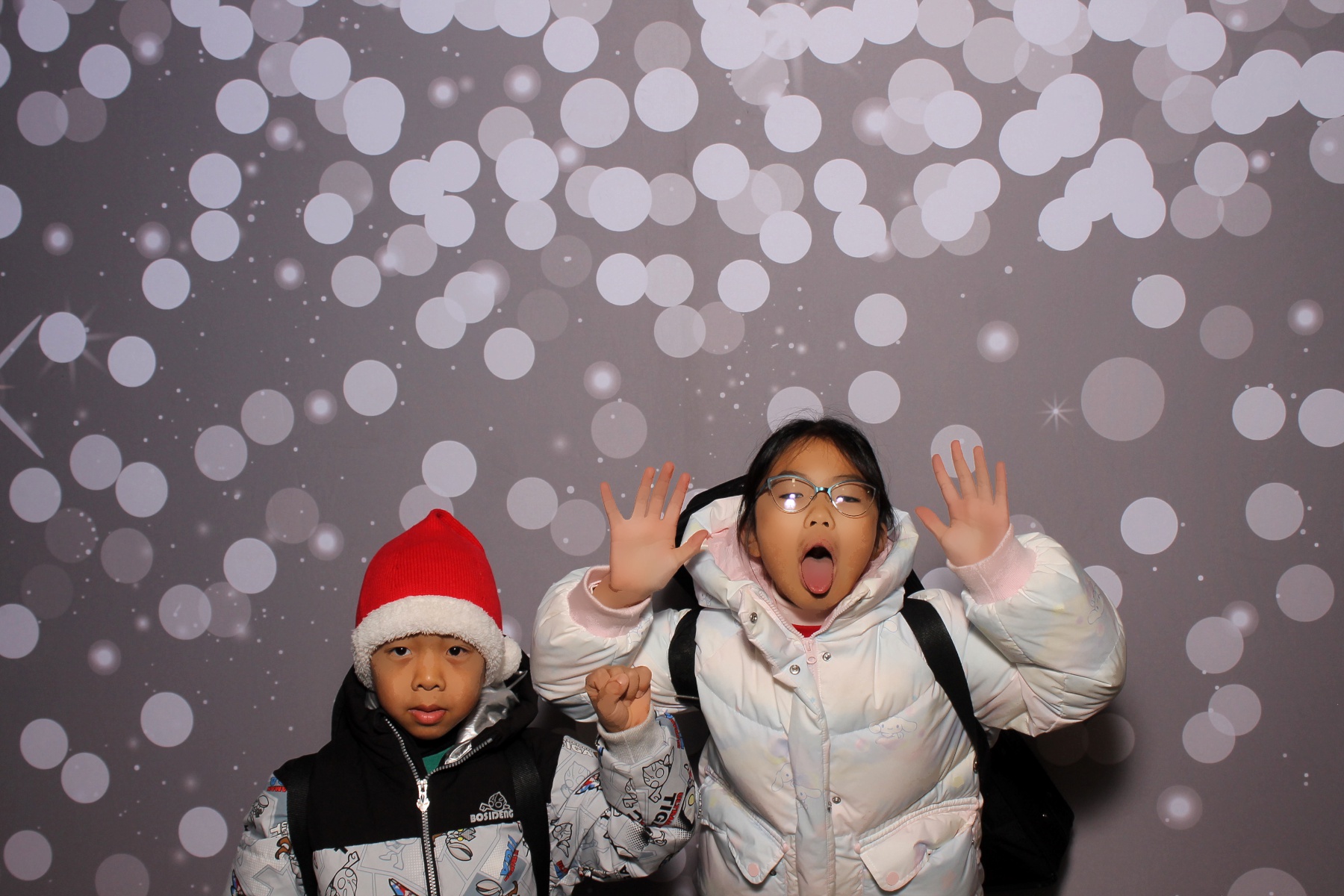 Hamilton twp maineville treelighting | View more photos from the event at gallery.photoboothcincy.com/u/PhotoBoothCincy/Hamilton-twp-maineville-treelighting