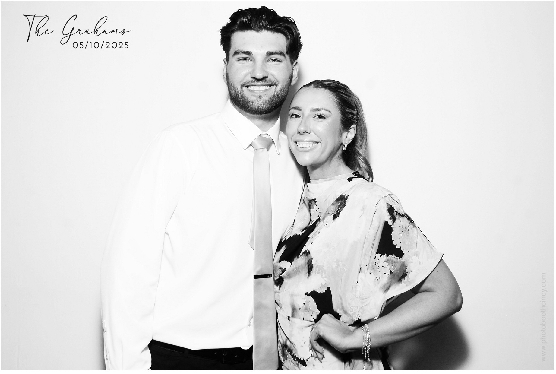 Hannah & Zane | View more photos from the event at gallery.photoboothcincy.com/u/PhotoBoothCincy/Hannah-Zane