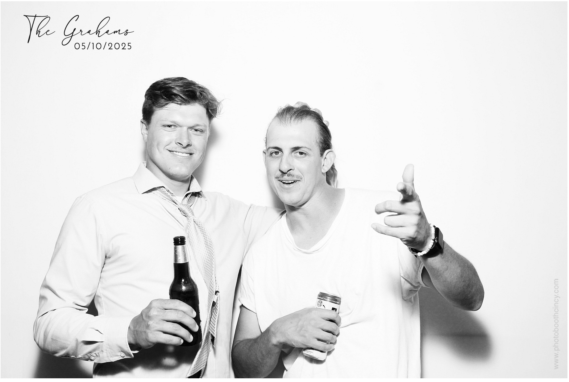 Hannah & Zane | View more photos from the event at gallery.photoboothcincy.com/u/PhotoBoothCincy/Hannah-Zane