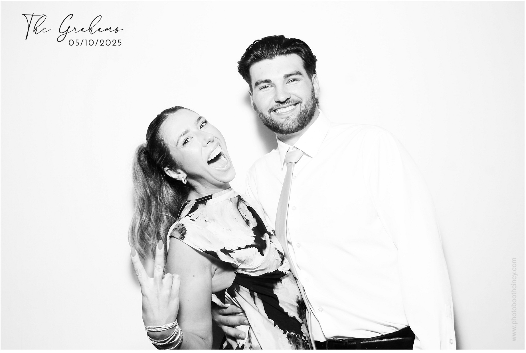 Hannah & Zane | View more photos from the event at gallery.photoboothcincy.com/u/PhotoBoothCincy/Hannah-Zane