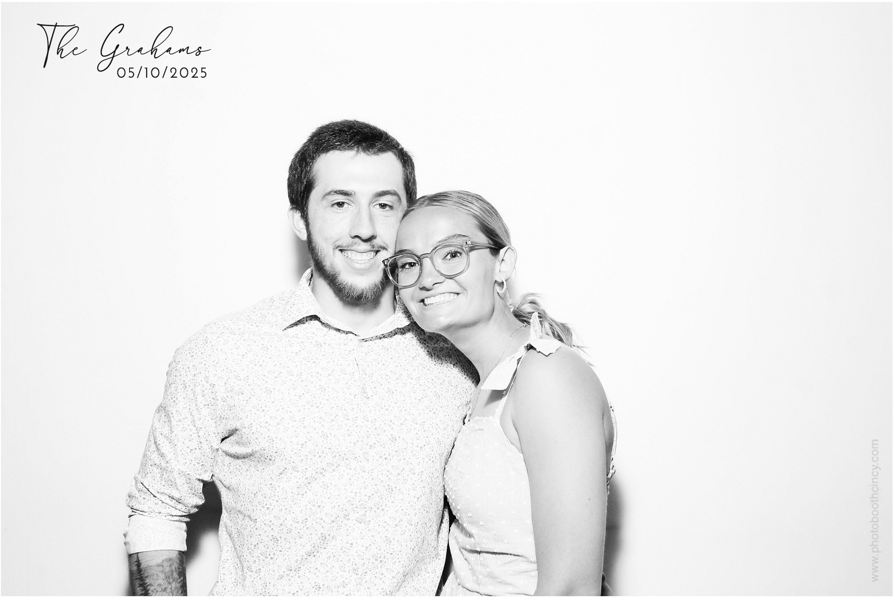Hannah & Zane | View more photos from the event at gallery.photoboothcincy.com/u/PhotoBoothCincy/Hannah-Zane
