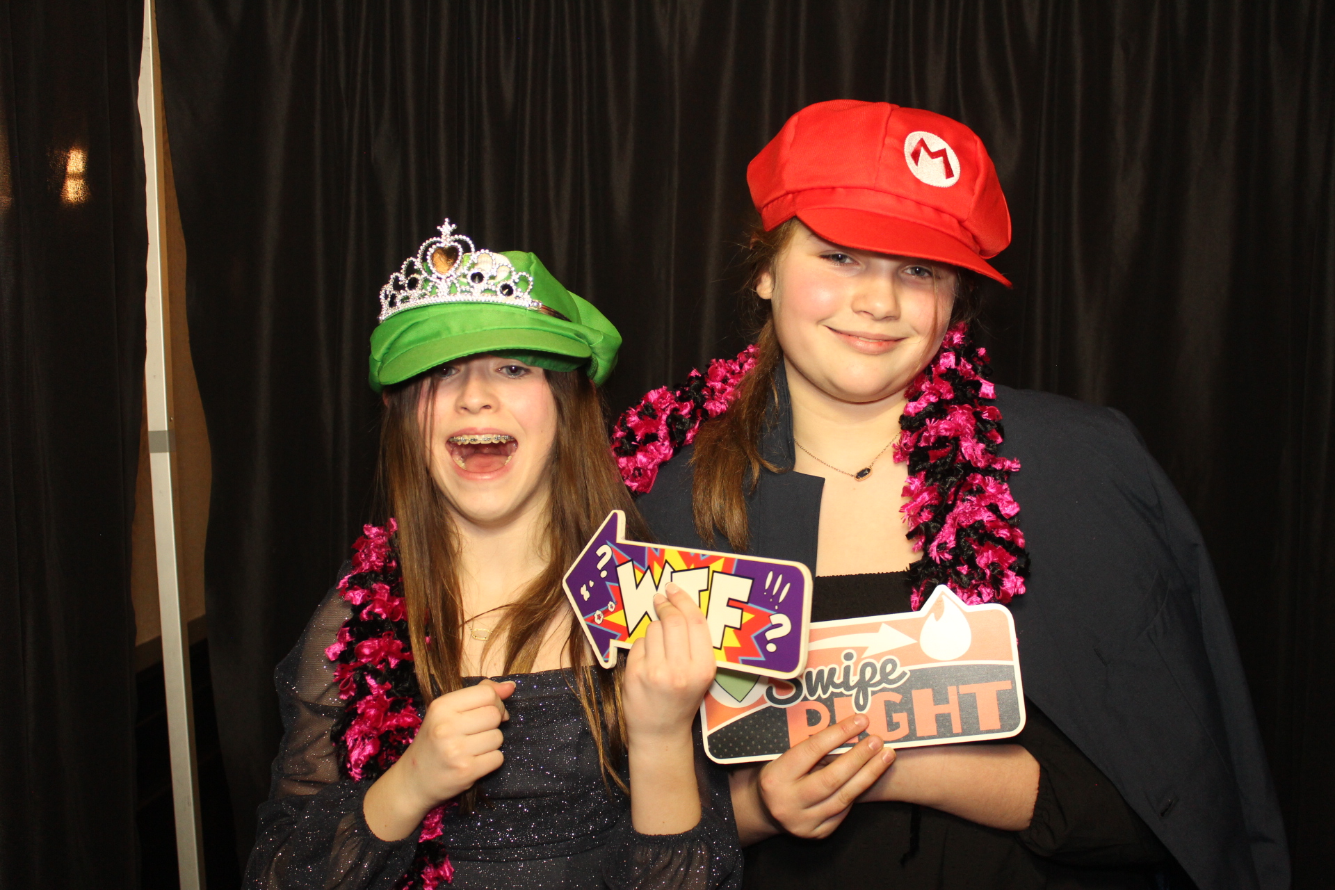 Harper's Bat Mitzvah | View more photos from the event at gallery.photoboothcincy.com/u/PhotoBoothCincy/Harpers-Bat-Mitzvah