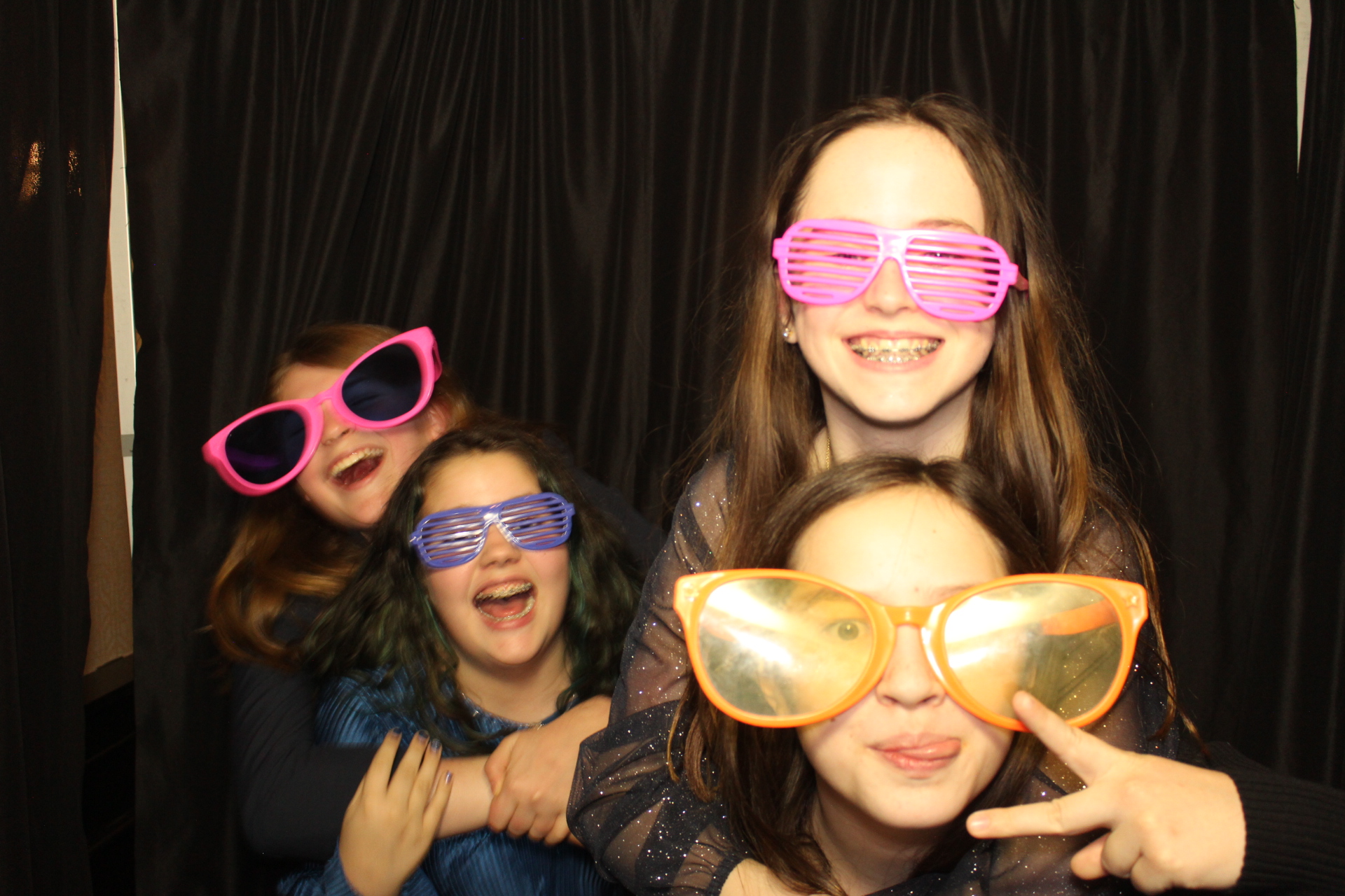 Harper's Bat Mitzvah | View more photos from the event at gallery.photoboothcincy.com/u/PhotoBoothCincy/Harpers-Bat-Mitzvah