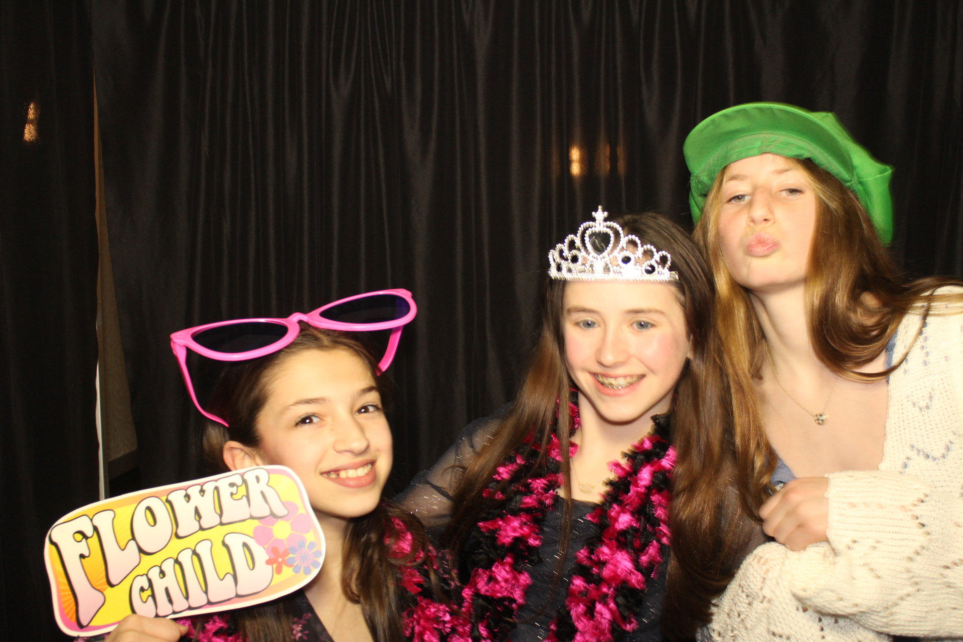 Harper's Bat Mitzvah | View more photos from the event at gallery.photoboothcincy.com/u/PhotoBoothCincy/Harpers-Bat-Mitzvah