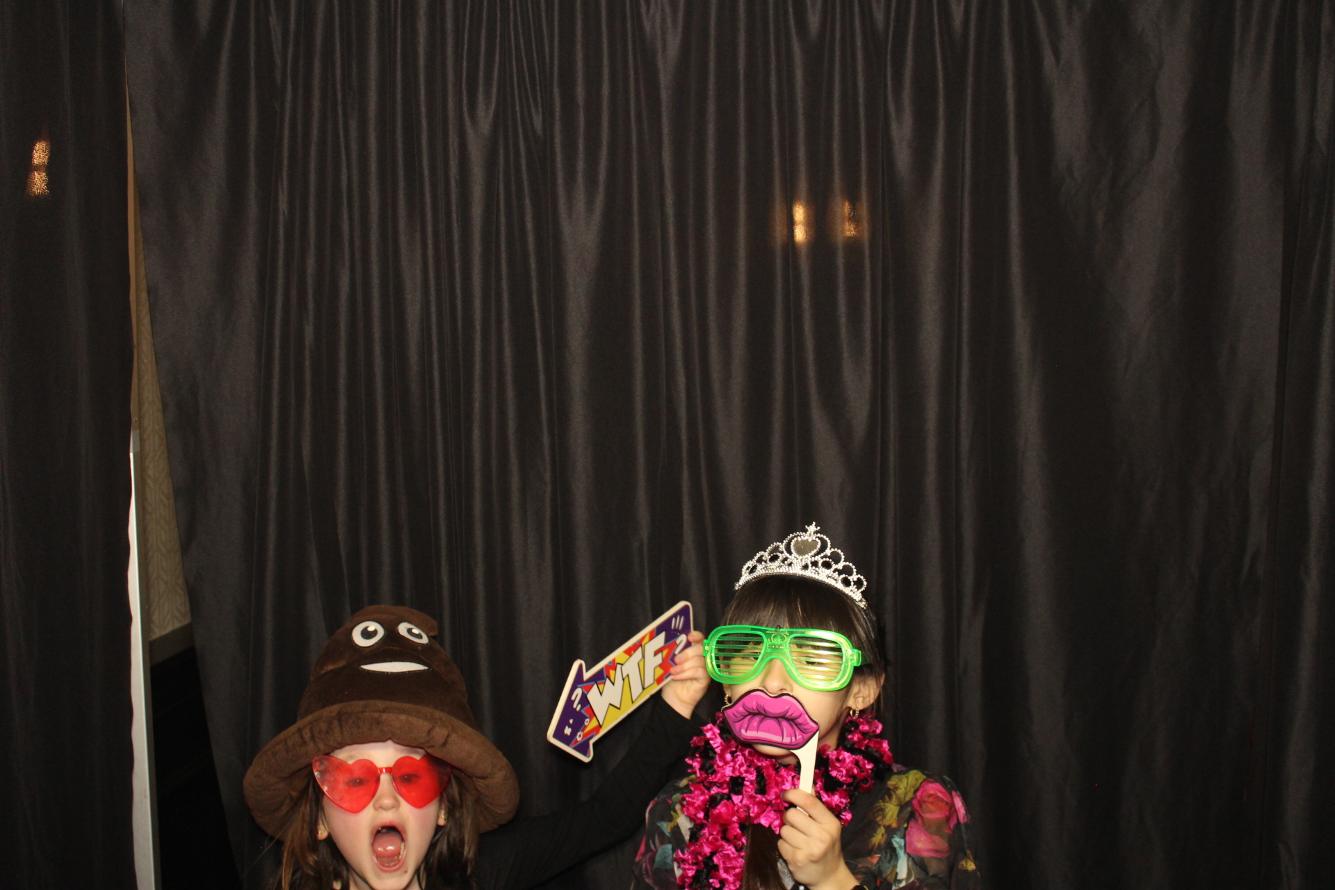 Harper's Bat Mitzvah | View more photos from the event at gallery.photoboothcincy.com/u/PhotoBoothCincy/Harpers-Bat-Mitzvah