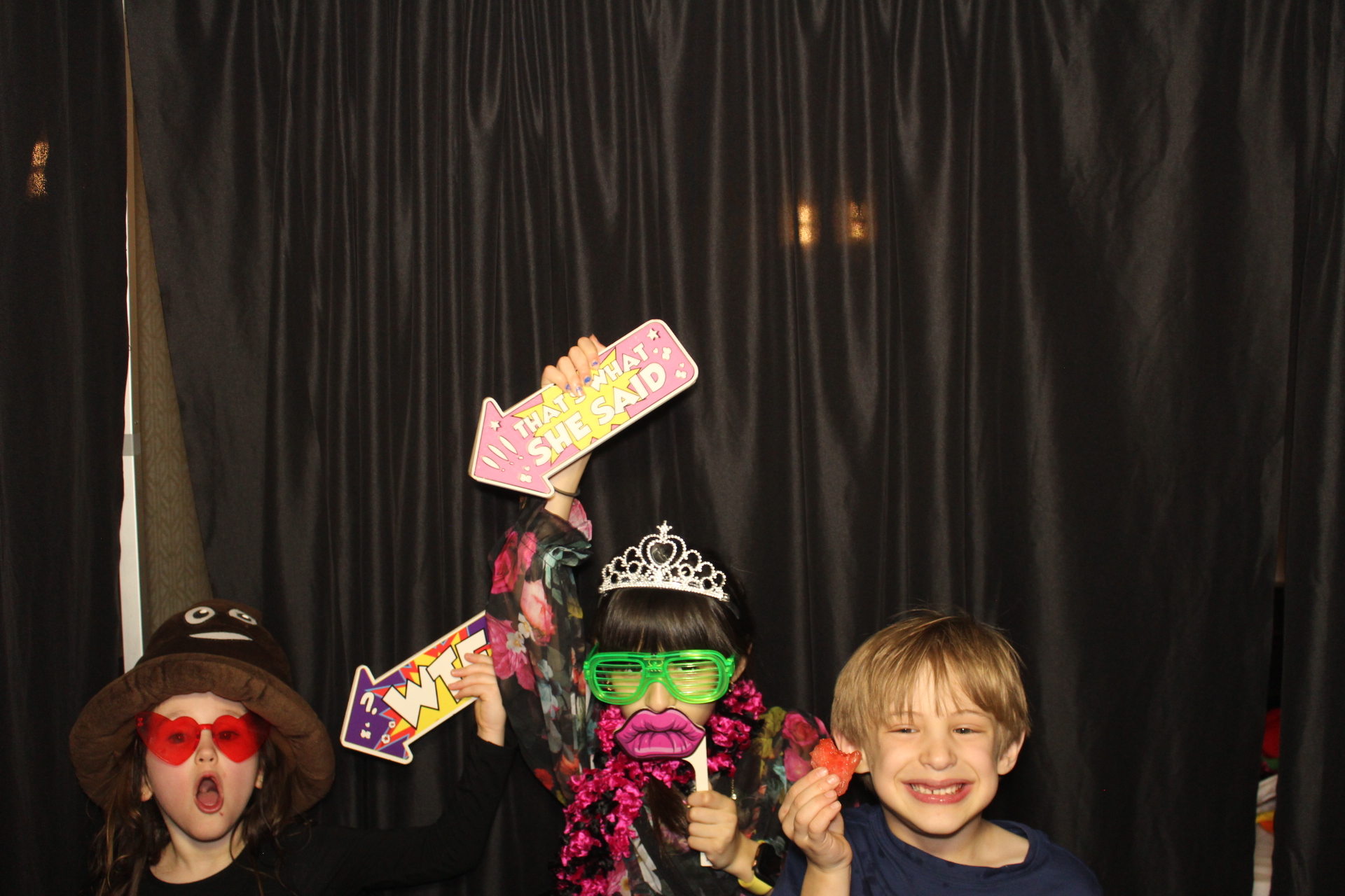 Harper's Bat Mitzvah | View more photos from the event at gallery.photoboothcincy.com/u/PhotoBoothCincy/Harpers-Bat-Mitzvah