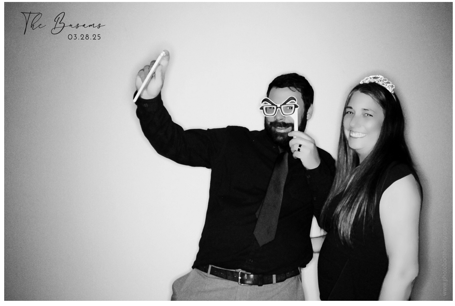 Heusman/Busam Wedding  | View more photos from the event at gallery.photoboothcincy.com/u/PhotoBoothCincy/HeusmanBusam-Wedding