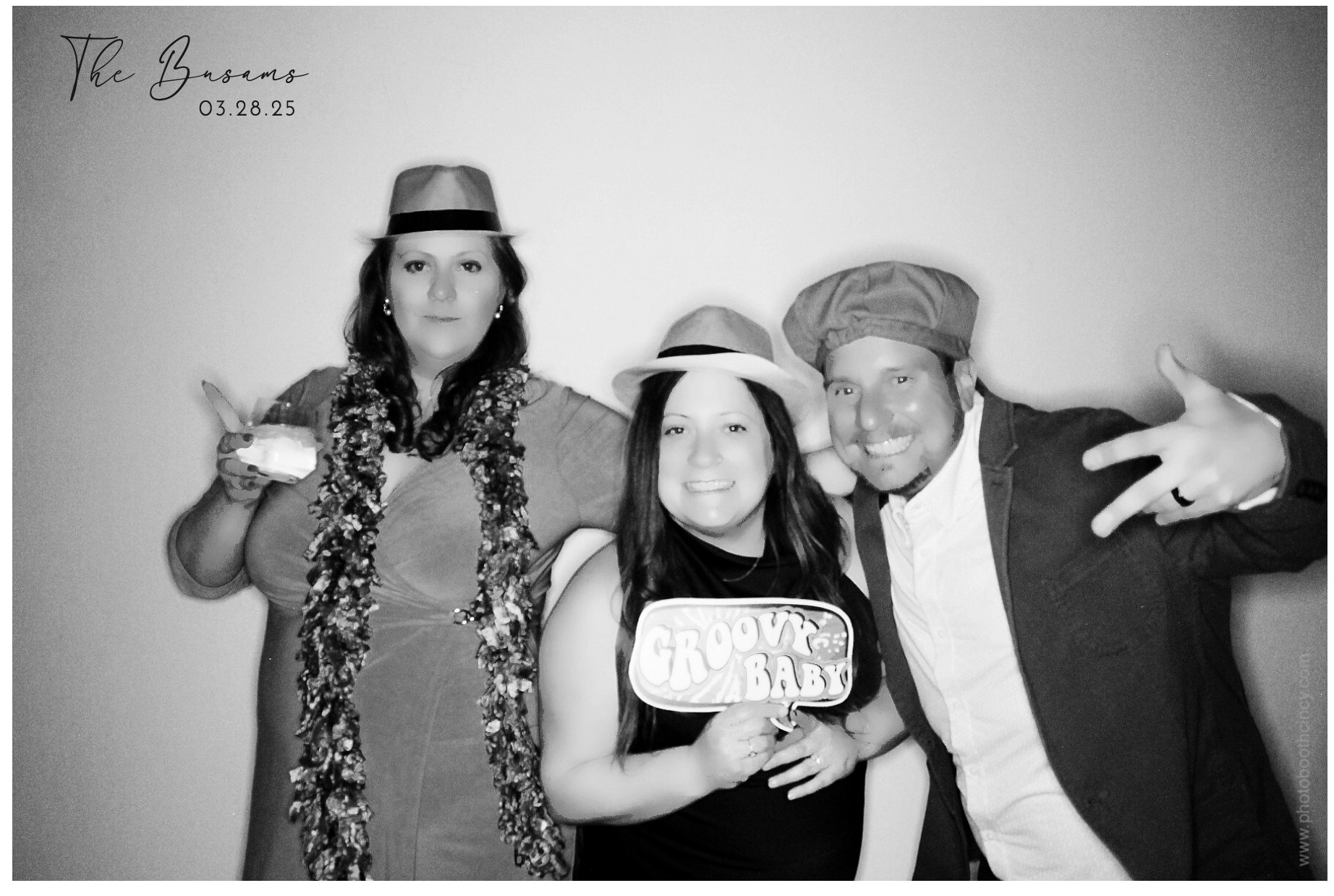 Heusman/Busam Wedding  | View more photos from the event at gallery.photoboothcincy.com/u/PhotoBoothCincy/HeusmanBusam-Wedding