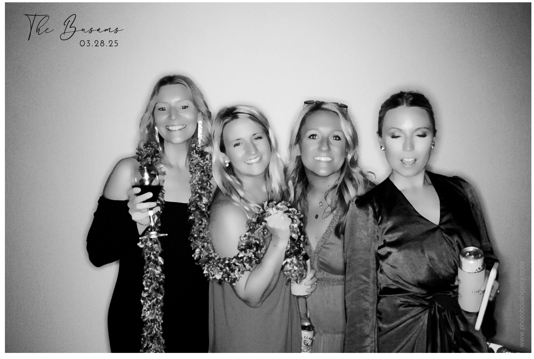 Heusman/Busam Wedding  | View more photos from the event at gallery.photoboothcincy.com/u/PhotoBoothCincy/HeusmanBusam-Wedding