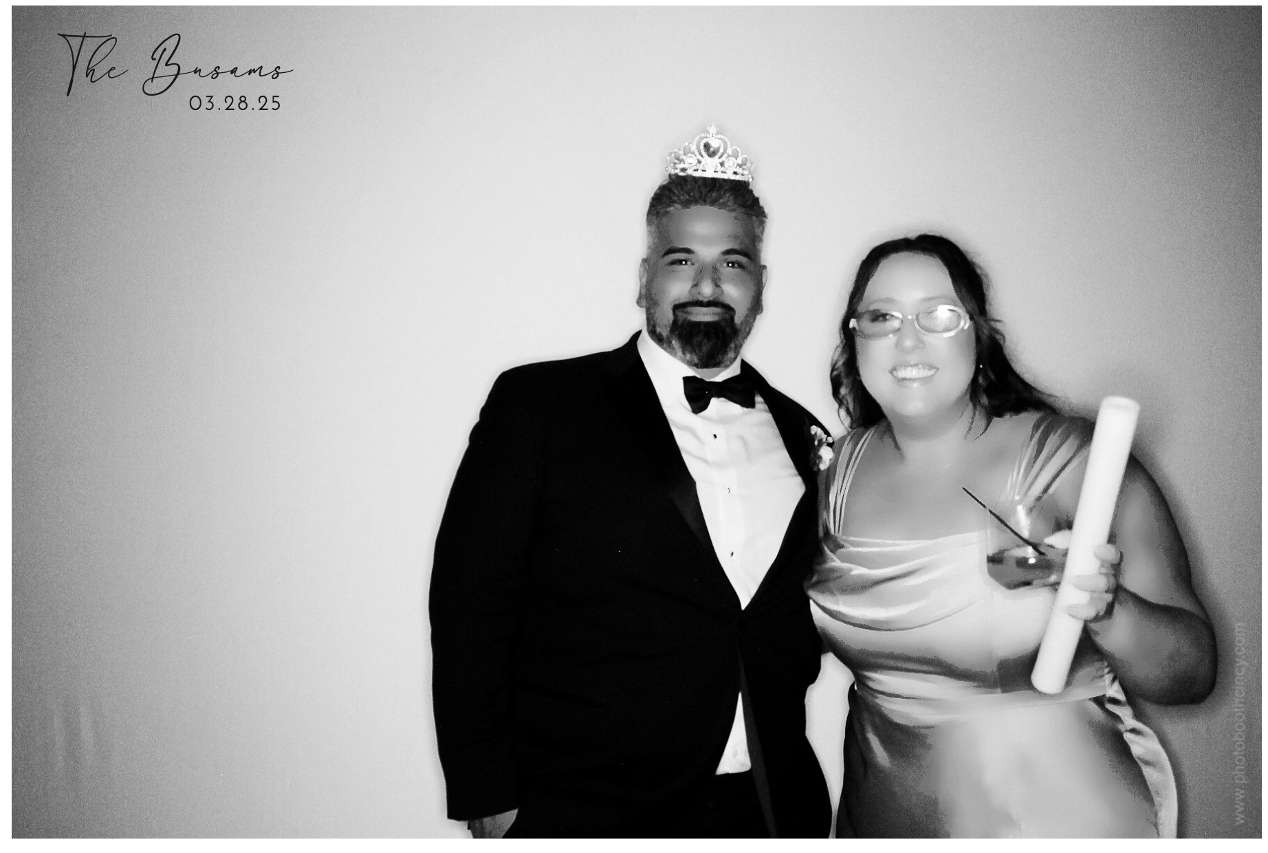 Heusman/Busam Wedding  | View more photos from the event at gallery.photoboothcincy.com/u/PhotoBoothCincy/HeusmanBusam-Wedding