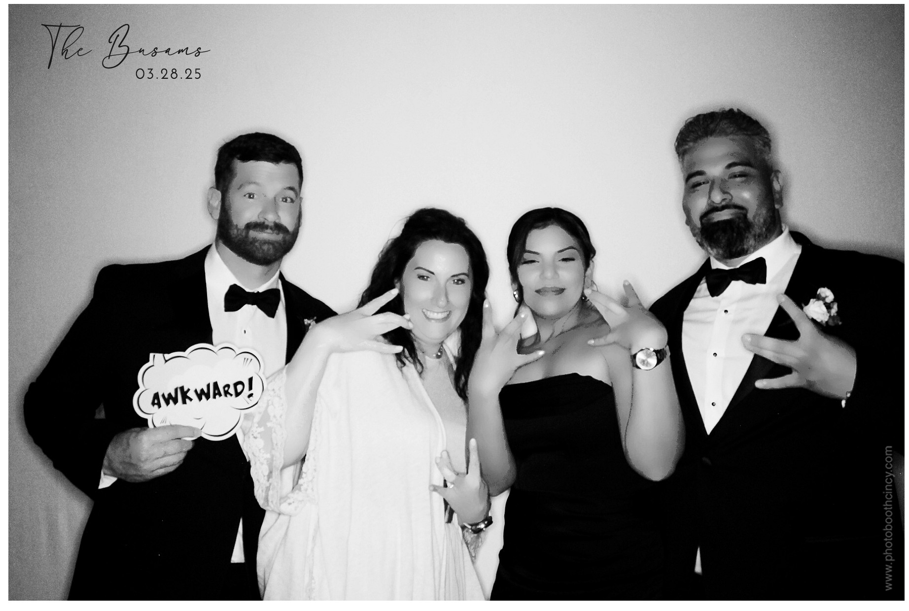 Heusman/Busam Wedding  | View more photos from the event at gallery.photoboothcincy.com/u/PhotoBoothCincy/HeusmanBusam-Wedding