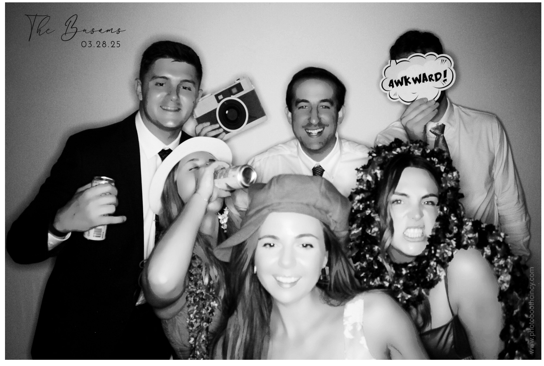 Heusman/Busam Wedding  | View more photos from the event at gallery.photoboothcincy.com/u/PhotoBoothCincy/HeusmanBusam-Wedding