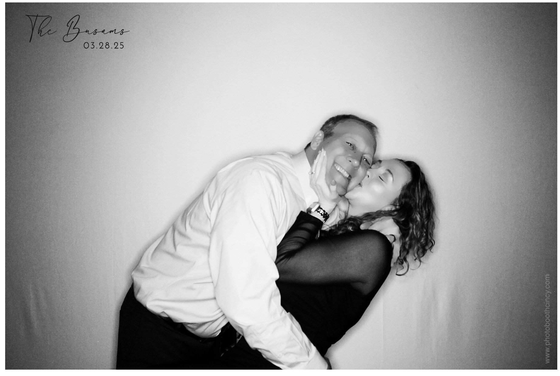 Heusman/Busam Wedding  | View more photos from the event at gallery.photoboothcincy.com/u/PhotoBoothCincy/HeusmanBusam-Wedding