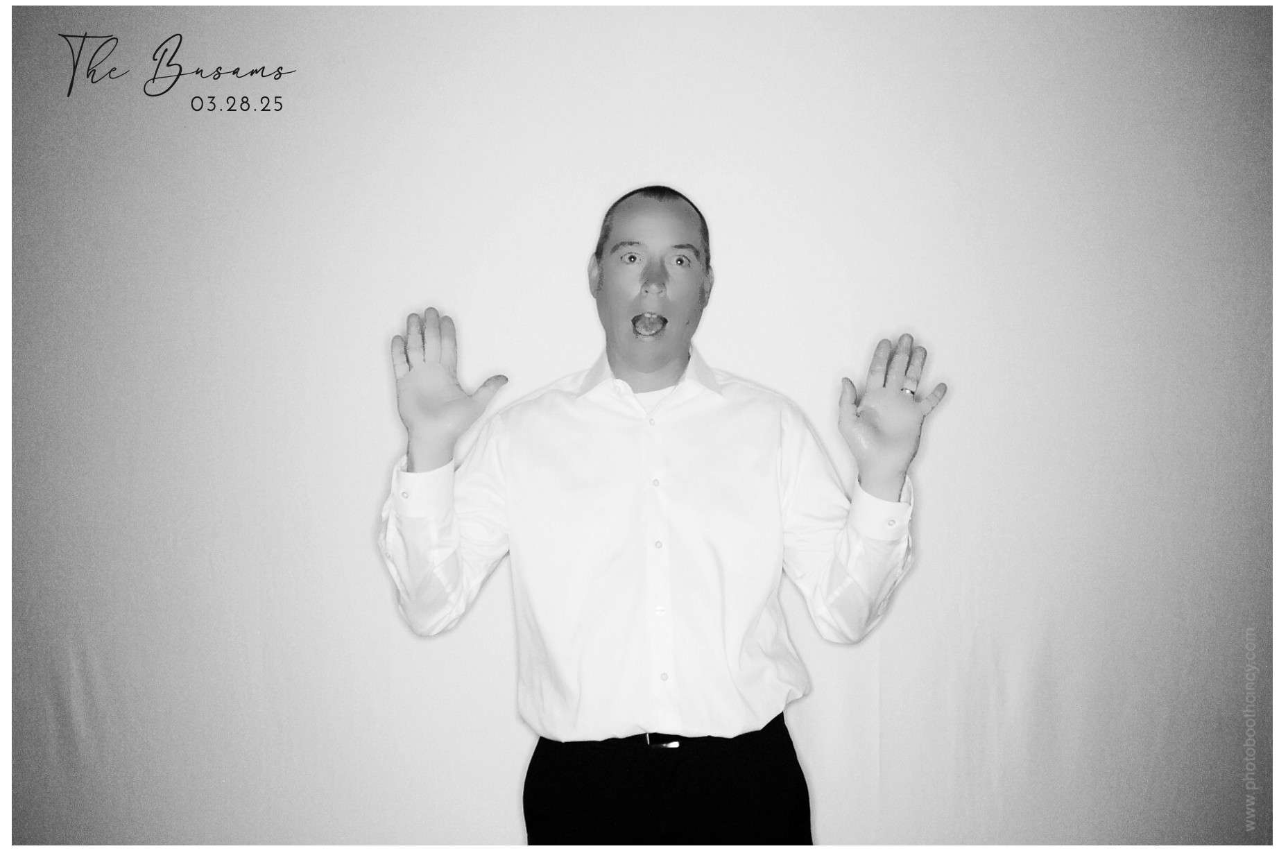 Heusman/Busam Wedding  | View more photos from the event at gallery.photoboothcincy.com/u/PhotoBoothCincy/HeusmanBusam-Wedding