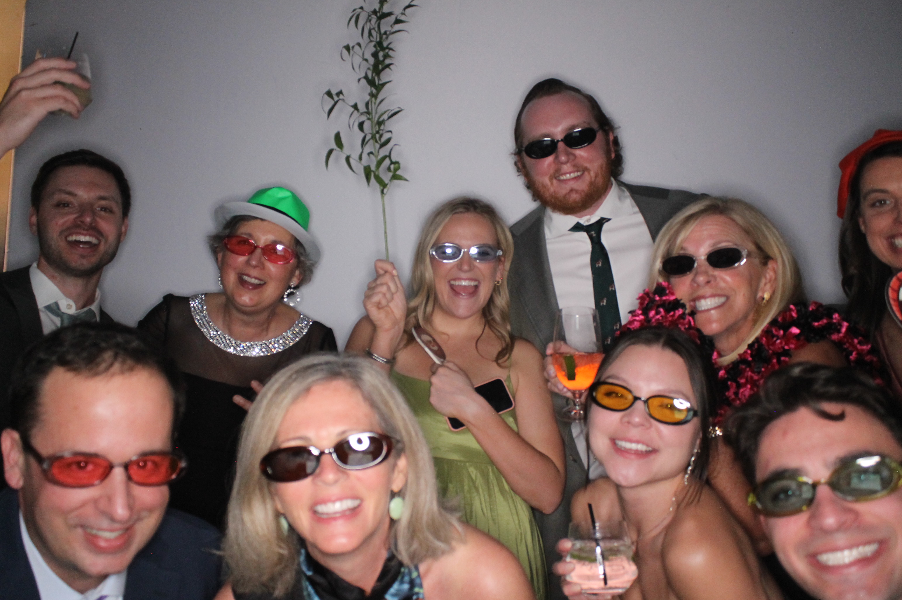 Heusman/Busam Wedding  | View more photos from the event at gallery.photoboothcincy.com/u/PhotoBoothCincy/HeusmanBusam-Wedding