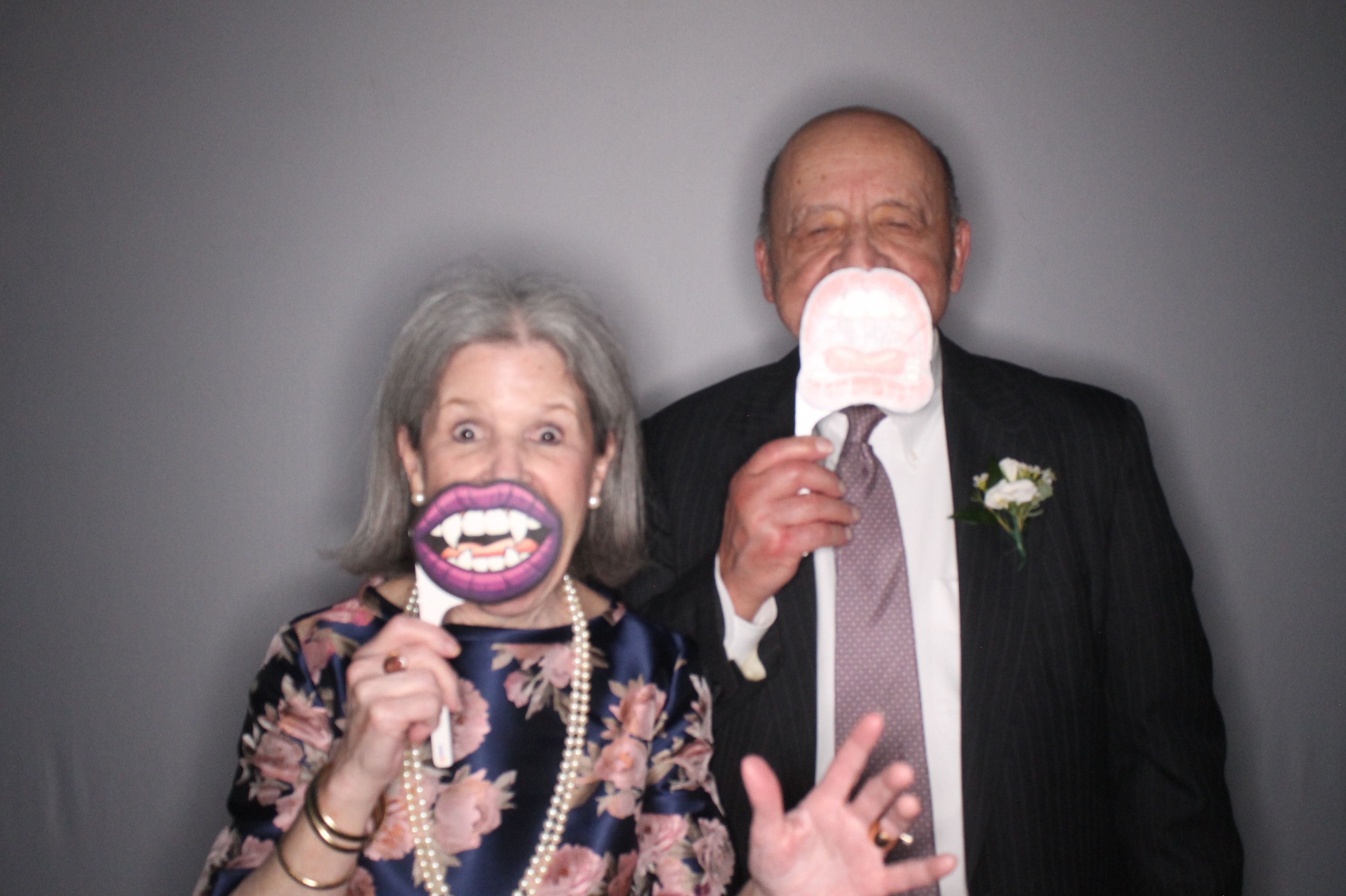 Heusman/Busam Wedding  | View more photos from the event at gallery.photoboothcincy.com/u/PhotoBoothCincy/HeusmanBusam-Wedding