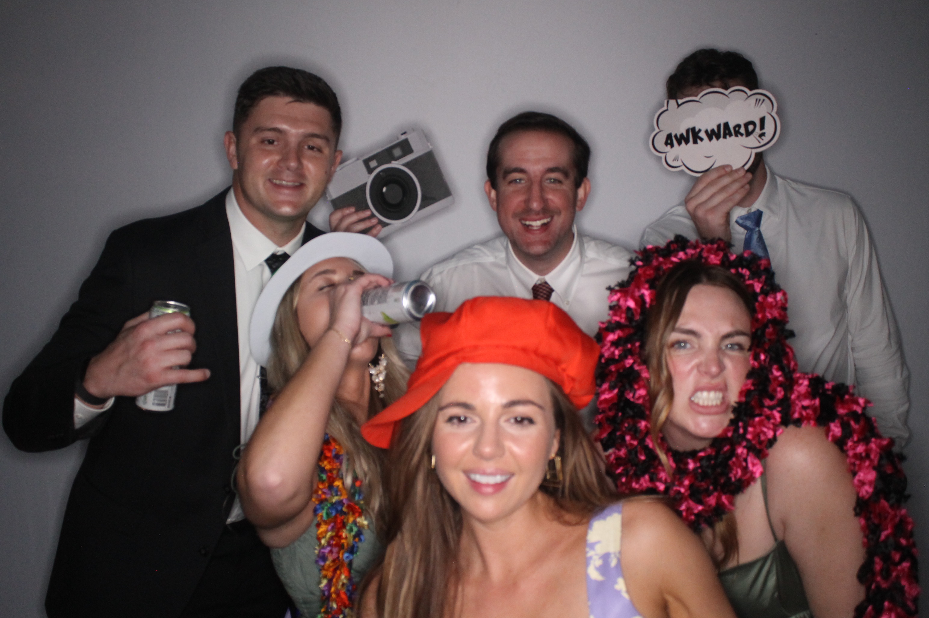 Heusman/Busam Wedding  | View more photos from the event at gallery.photoboothcincy.com/u/PhotoBoothCincy/HeusmanBusam-Wedding