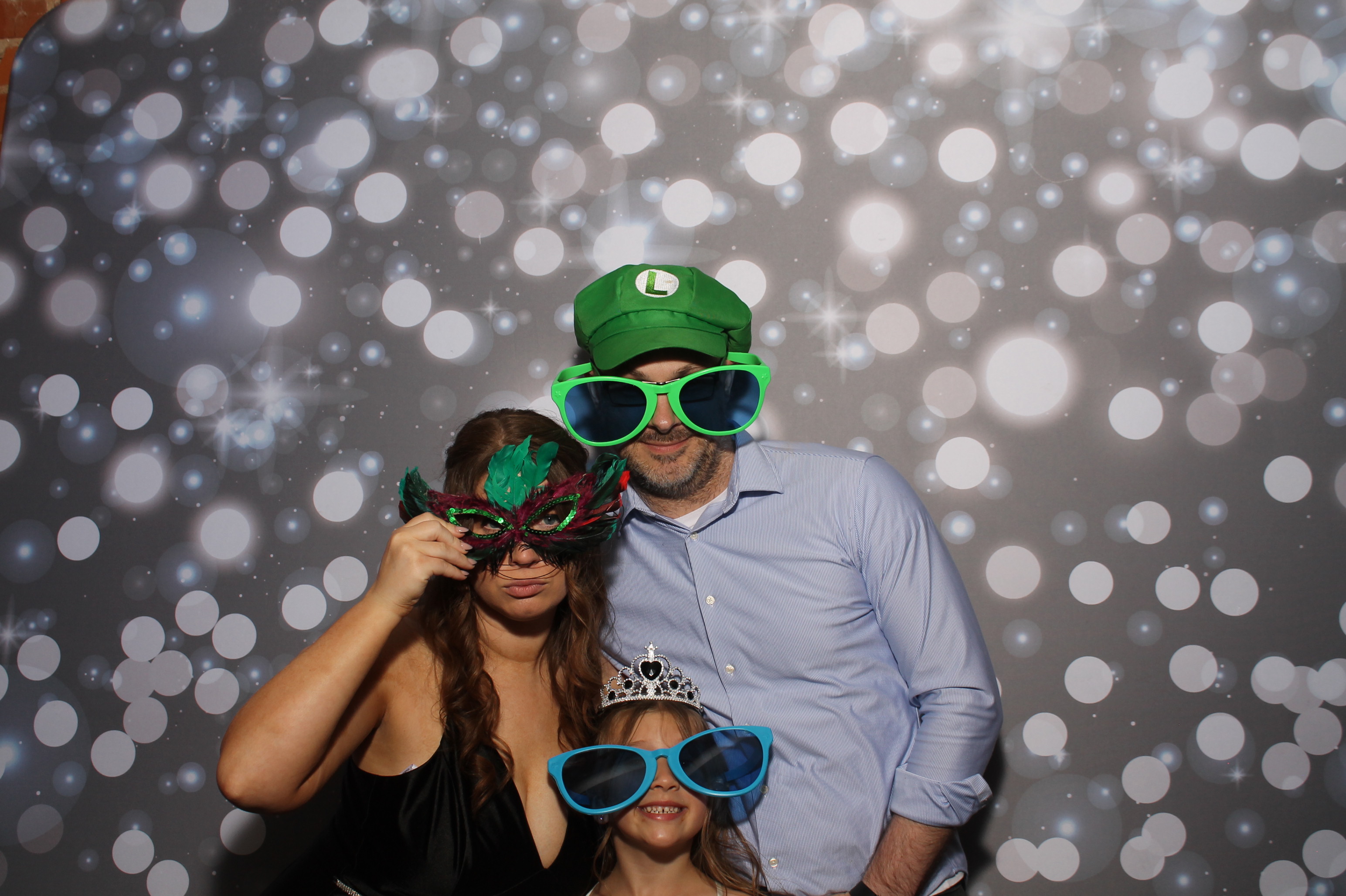 Hicks Wedding | View more photos from the event at gallery.photoboothcincy.com/u/PhotoBoothCincy/Hicks-Wedding