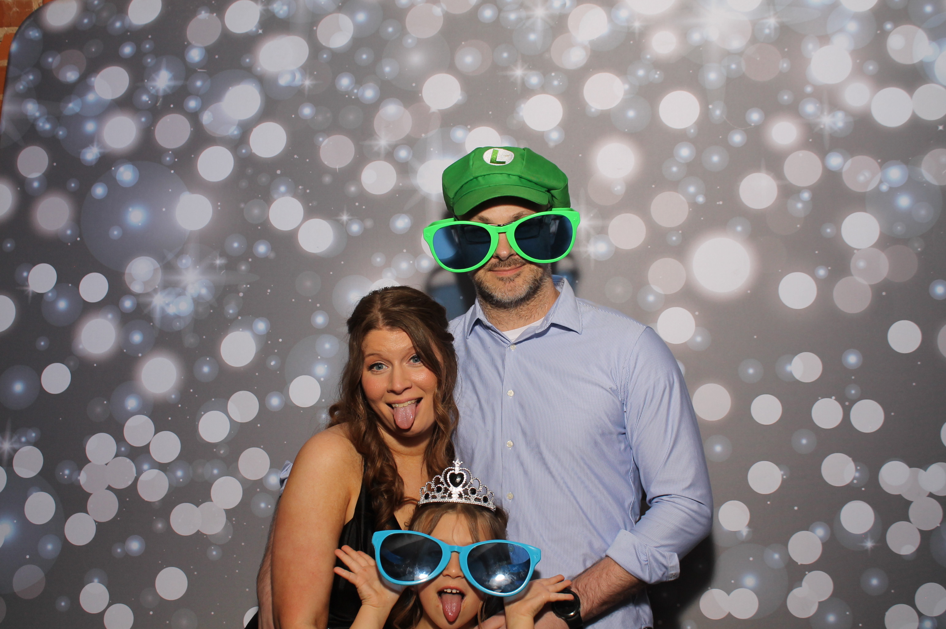 Hicks Wedding | View more photos from the event at gallery.photoboothcincy.com/u/PhotoBoothCincy/Hicks-Wedding