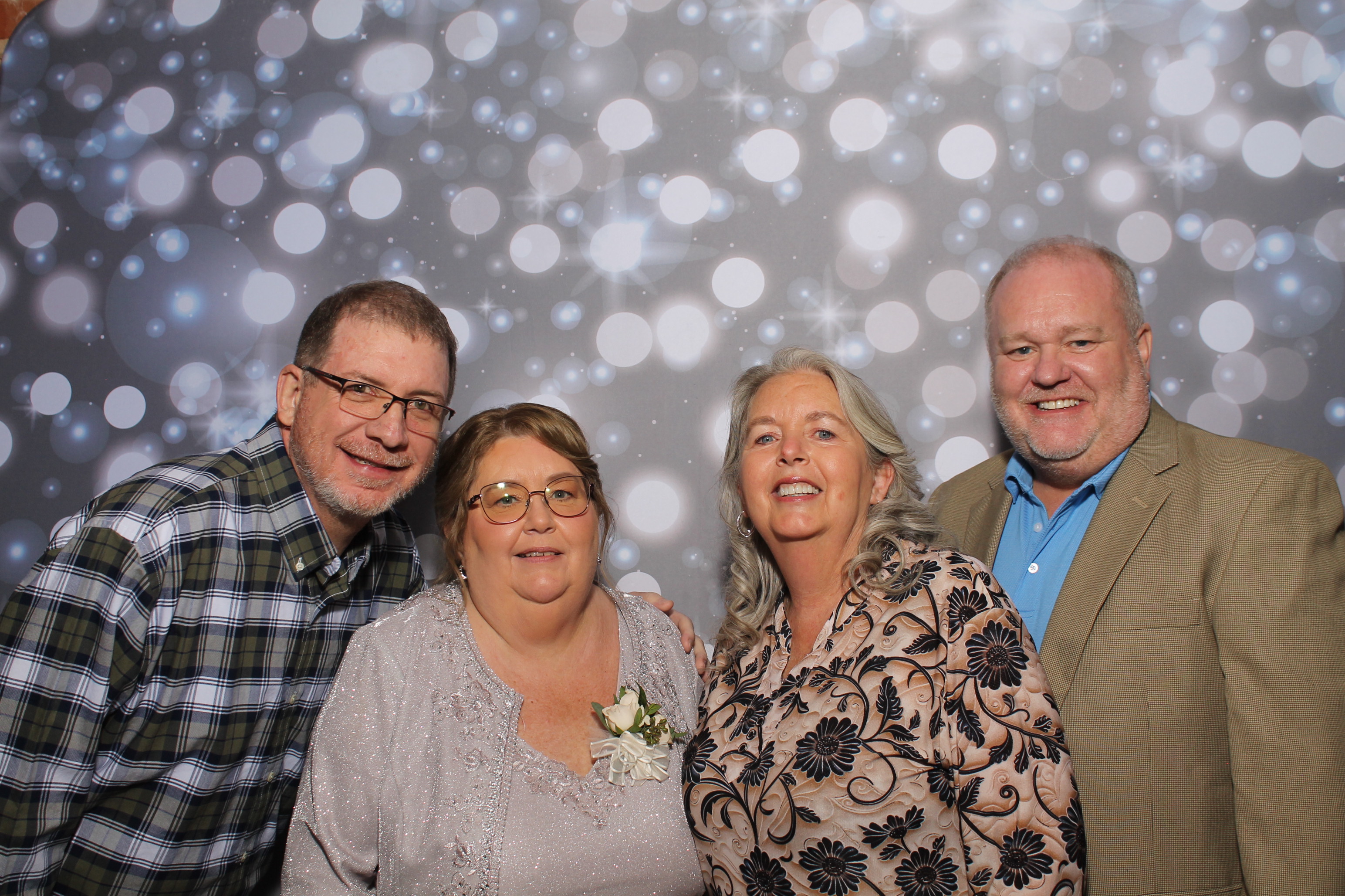 Hicks Wedding | View more photos from the event at gallery.photoboothcincy.com/u/PhotoBoothCincy/Hicks-Wedding
