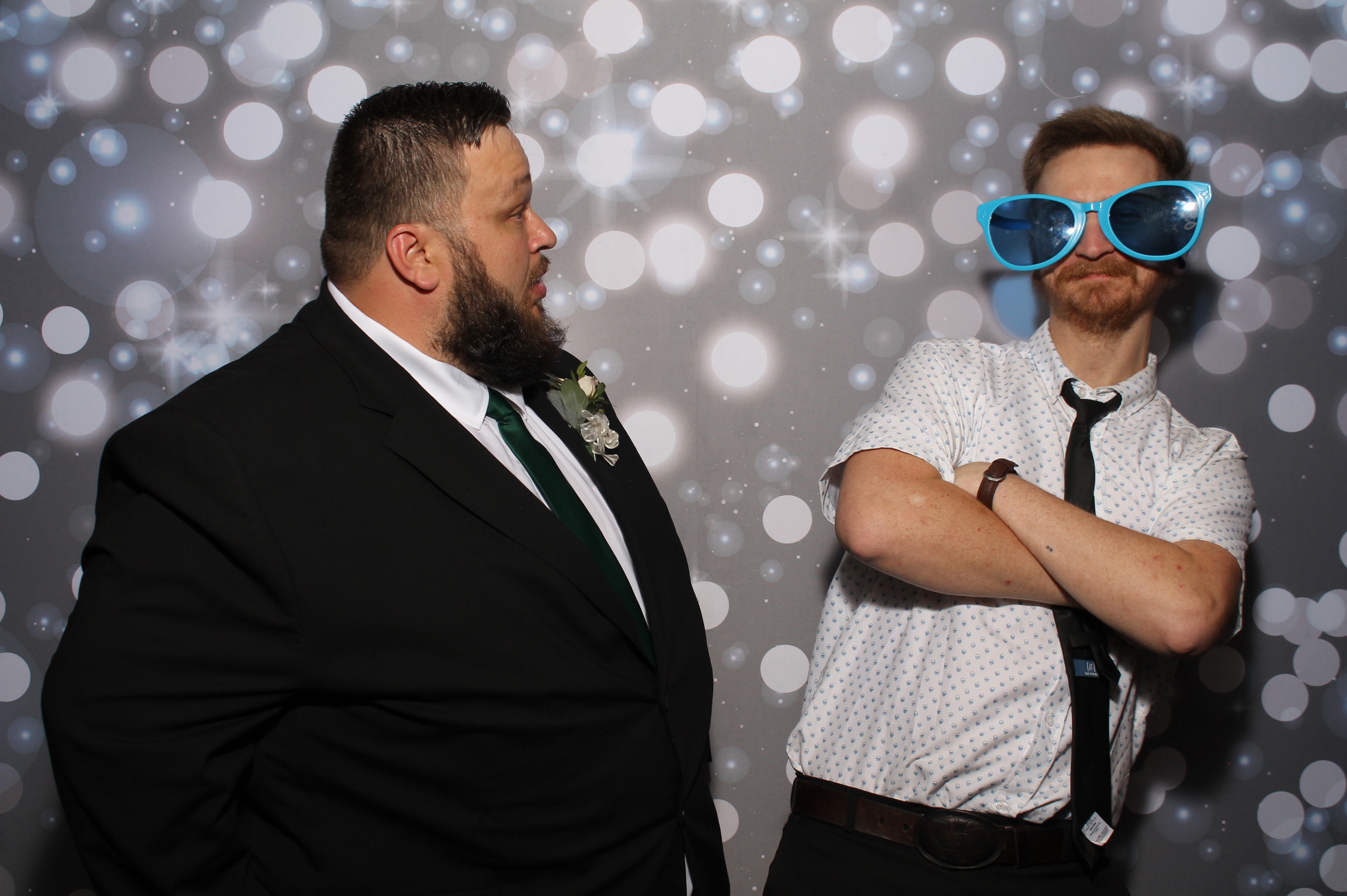 Hicks Wedding | View more photos from the event at gallery.photoboothcincy.com/u/PhotoBoothCincy/Hicks-Wedding