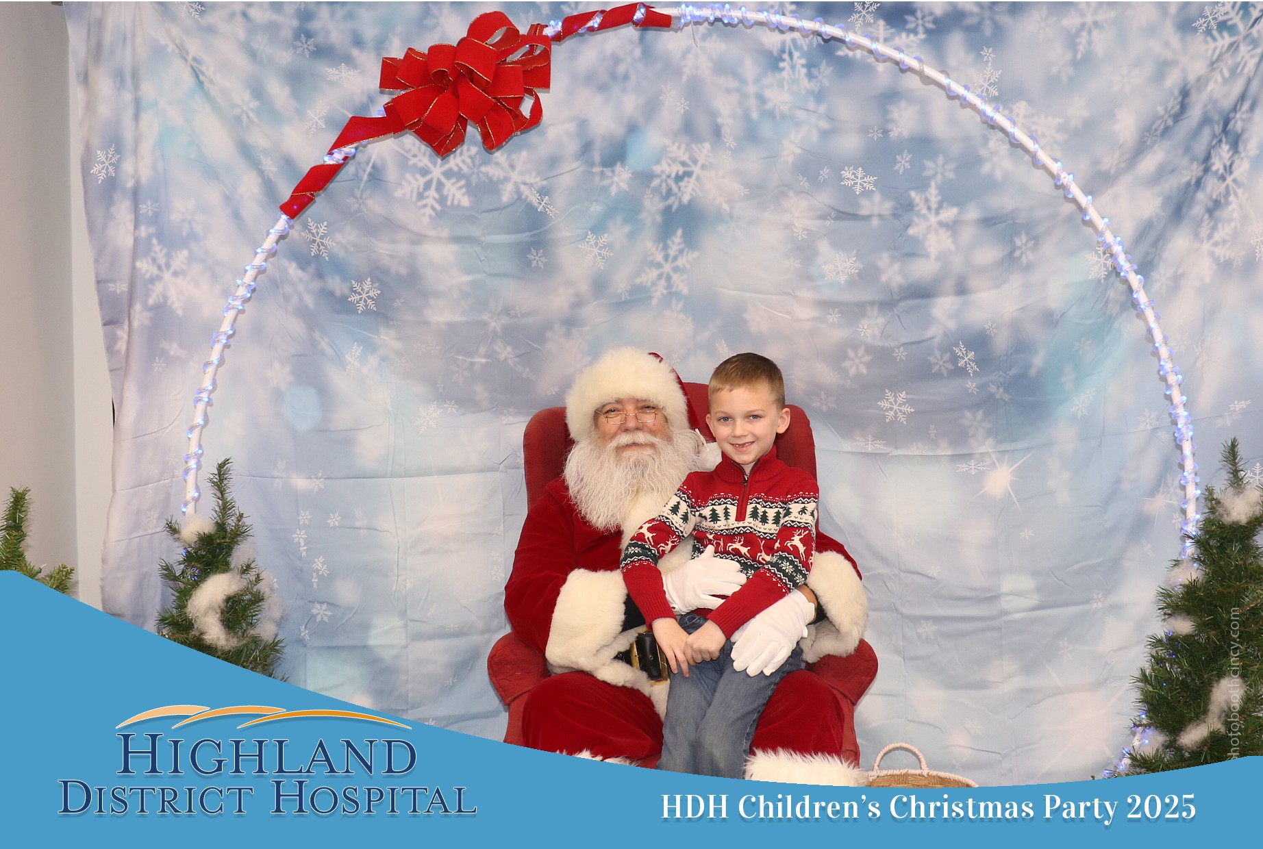 Highland District Hospital | View more photos from the event at gallery.photoboothcincy.com/u/PhotoBoothCincy/Highland-District-Hospital