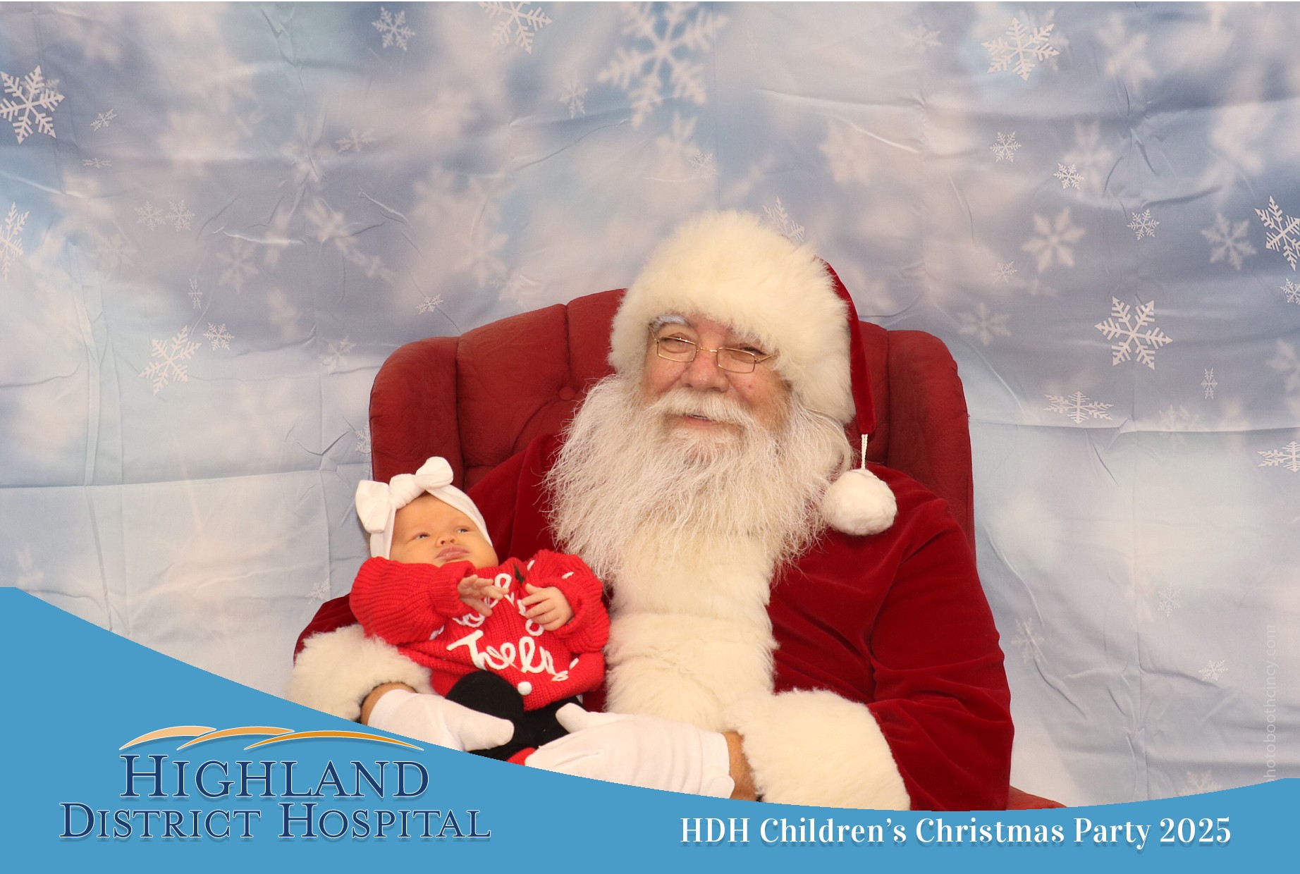 Highland District Hospital | View more photos from the event at gallery.photoboothcincy.com/u/PhotoBoothCincy/Highland-District-Hospital