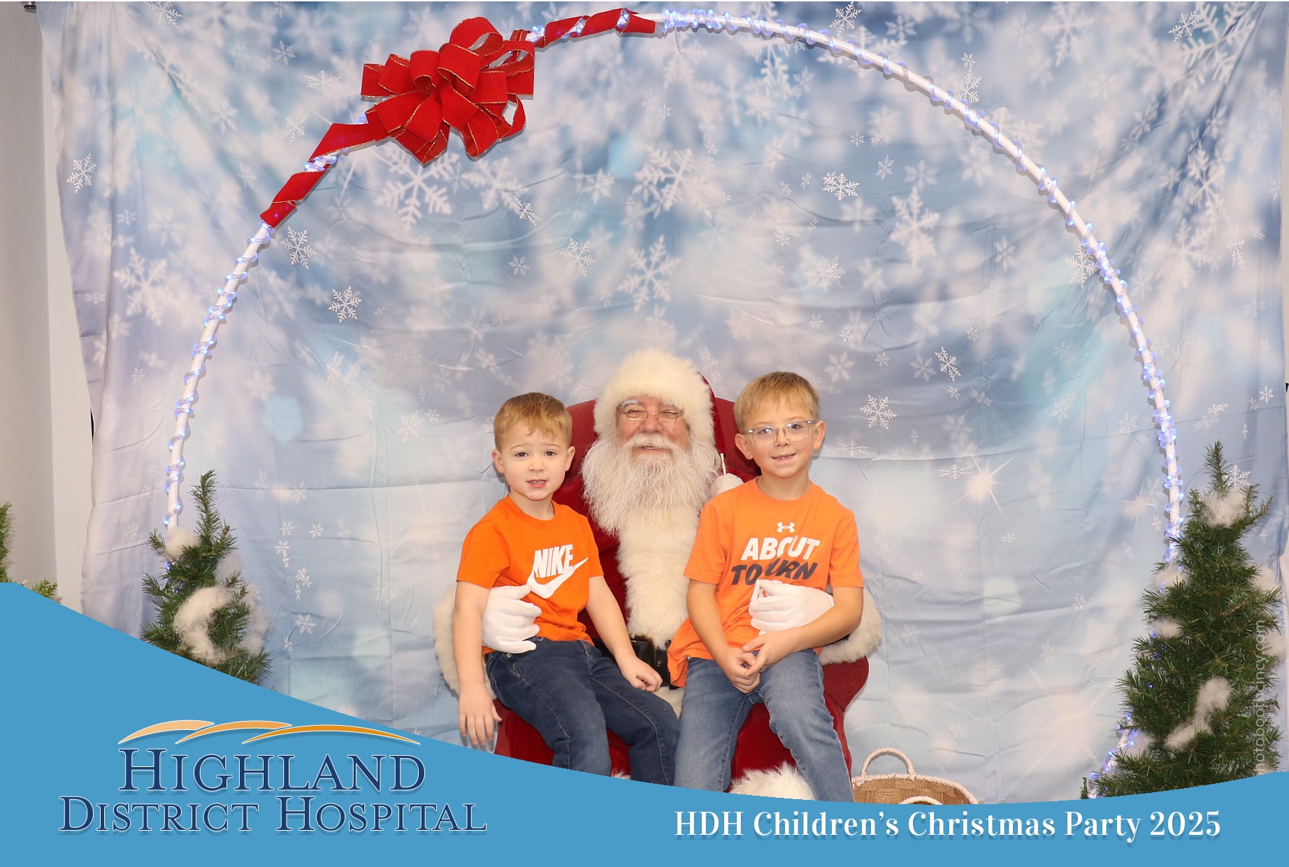 Highland District Hospital | View more photos from the event at gallery.photoboothcincy.com/u/PhotoBoothCincy/Highland-District-Hospital