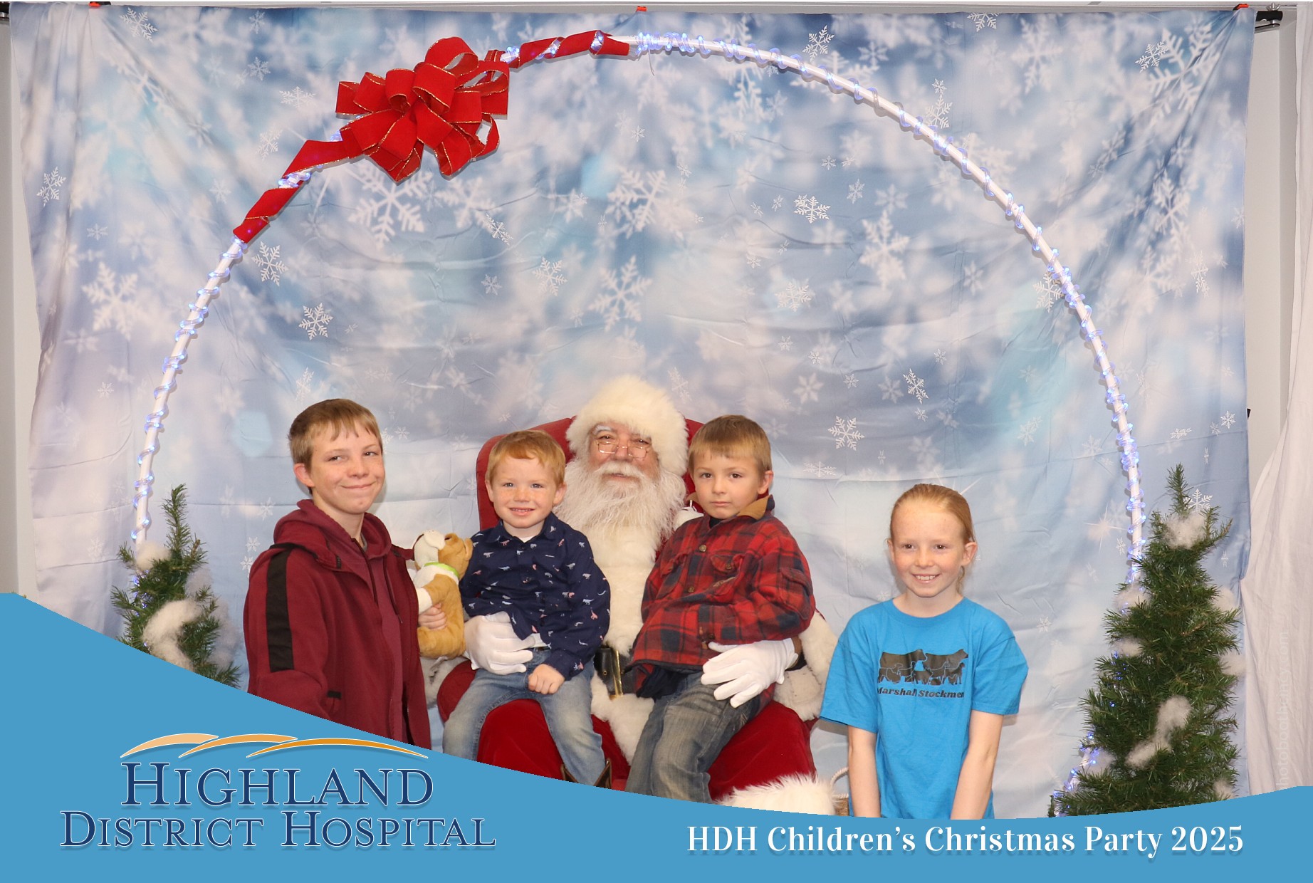 Highland District Hospital | View more photos from the event at gallery.photoboothcincy.com/u/PhotoBoothCincy/Highland-District-Hospital