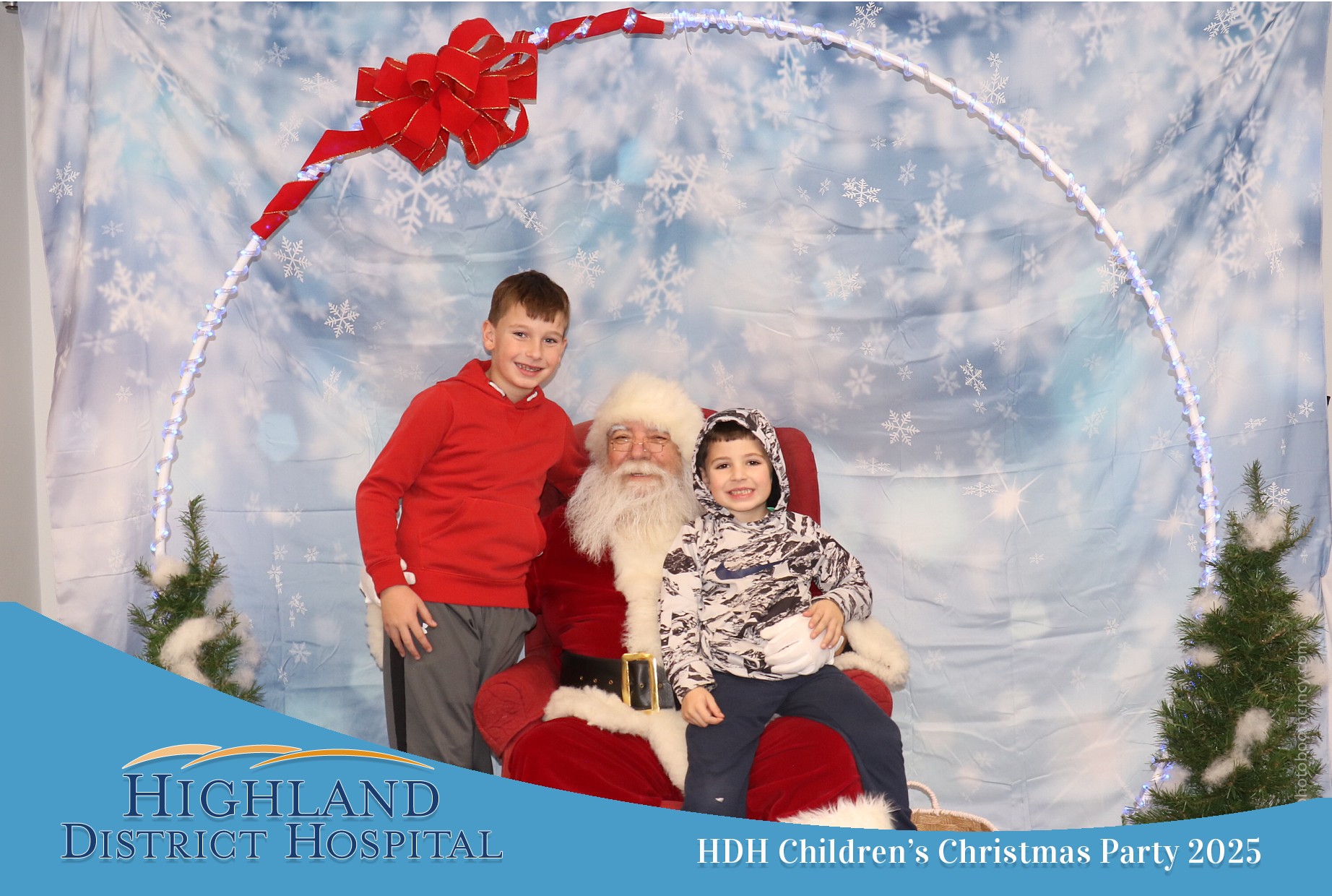 Highland District Hospital | View more photos from the event at gallery.photoboothcincy.com/u/PhotoBoothCincy/Highland-District-Hospital
