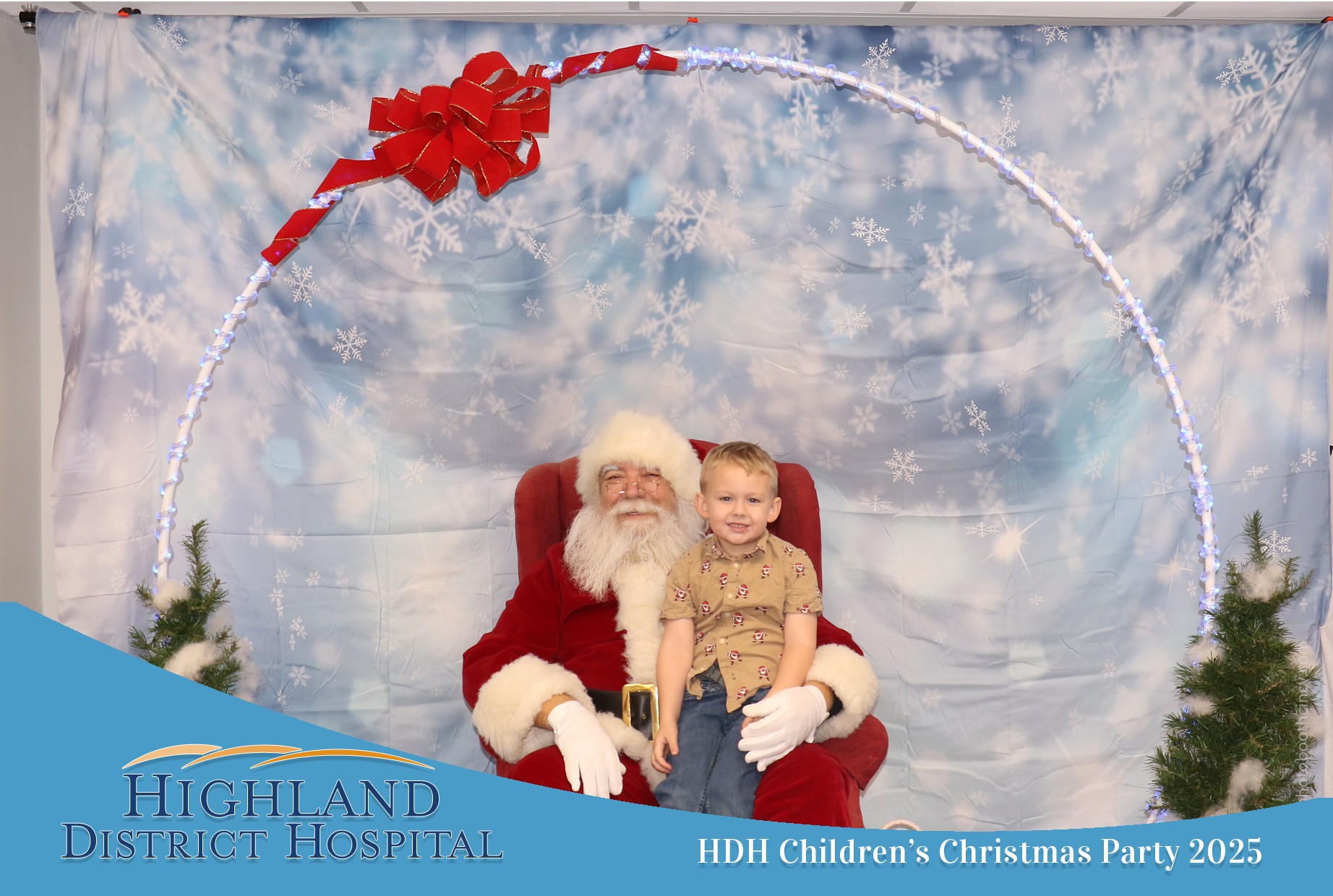 Highland District Hospital | View more photos from the event at gallery.photoboothcincy.com/u/PhotoBoothCincy/Highland-District-Hospital