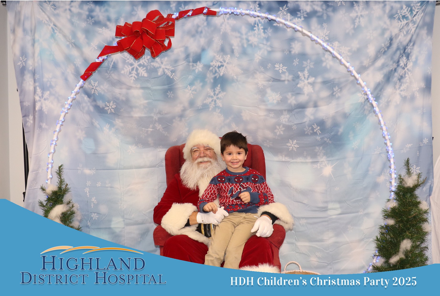 Highland District Hospital | View more photos from the event at gallery.photoboothcincy.com/u/PhotoBoothCincy/Highland-District-Hospital