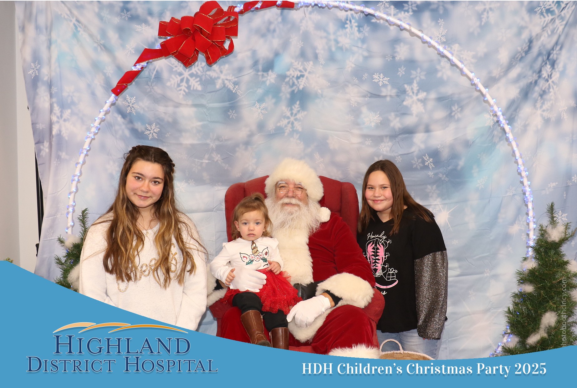 Highland District Hospital | View more photos from the event at gallery.photoboothcincy.com/u/PhotoBoothCincy/Highland-District-Hospital