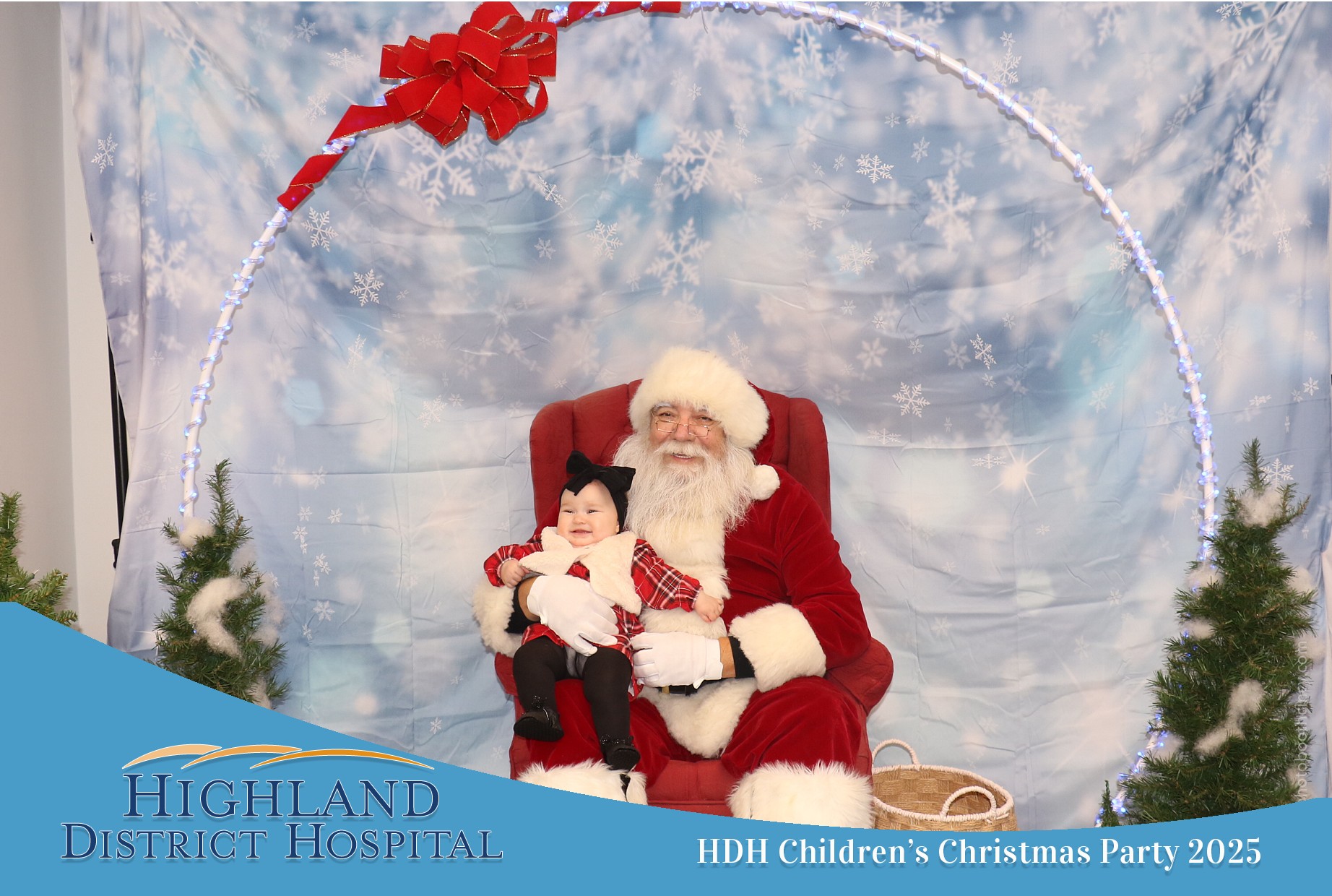 Highland District Hospital | View more photos from the event at gallery.photoboothcincy.com/u/PhotoBoothCincy/Highland-District-Hospital