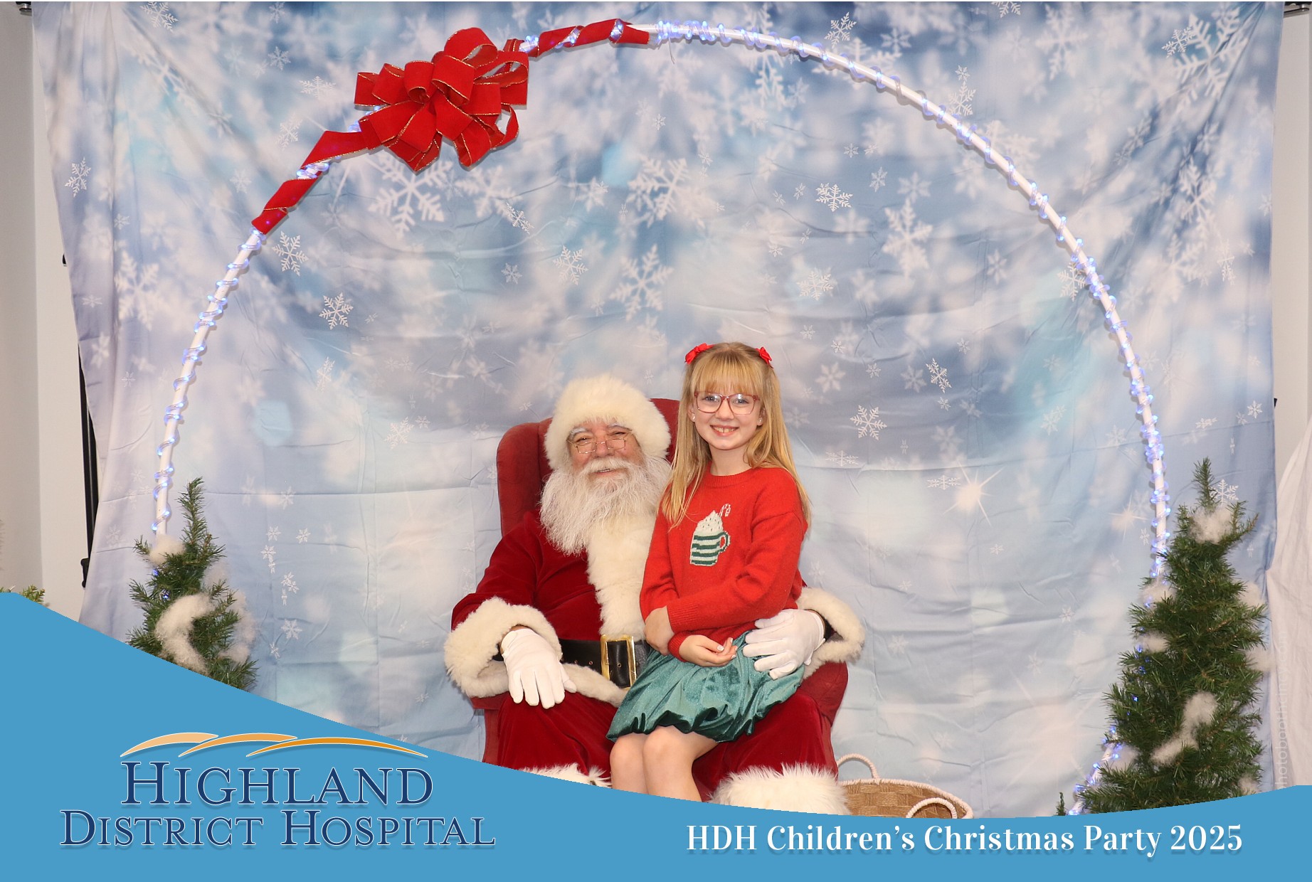 Highland District Hospital | View more photos from the event at gallery.photoboothcincy.com/u/PhotoBoothCincy/Highland-District-Hospital