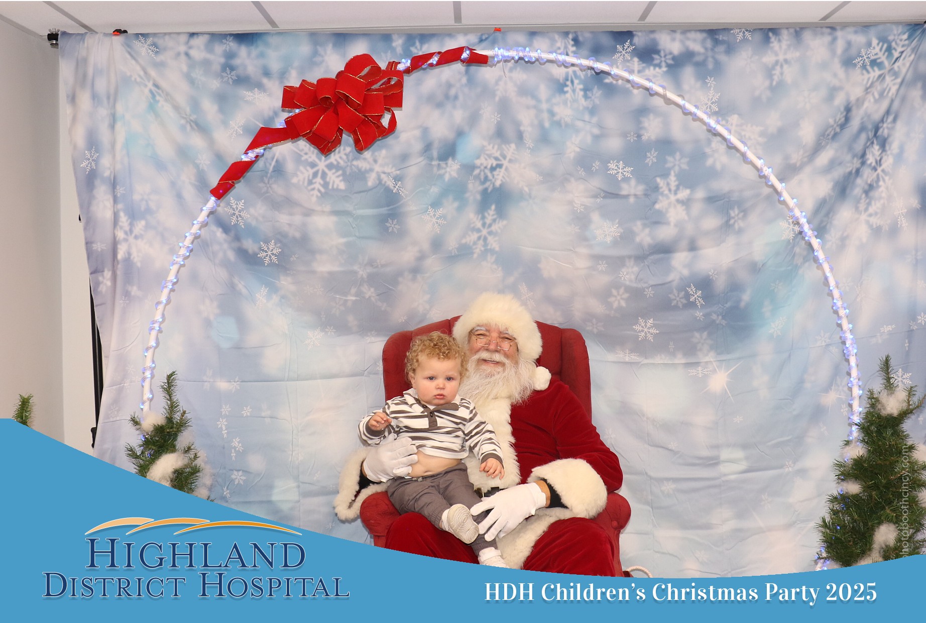 Highland District Hospital | View more photos from the event at gallery.photoboothcincy.com/u/PhotoBoothCincy/Highland-District-Hospital