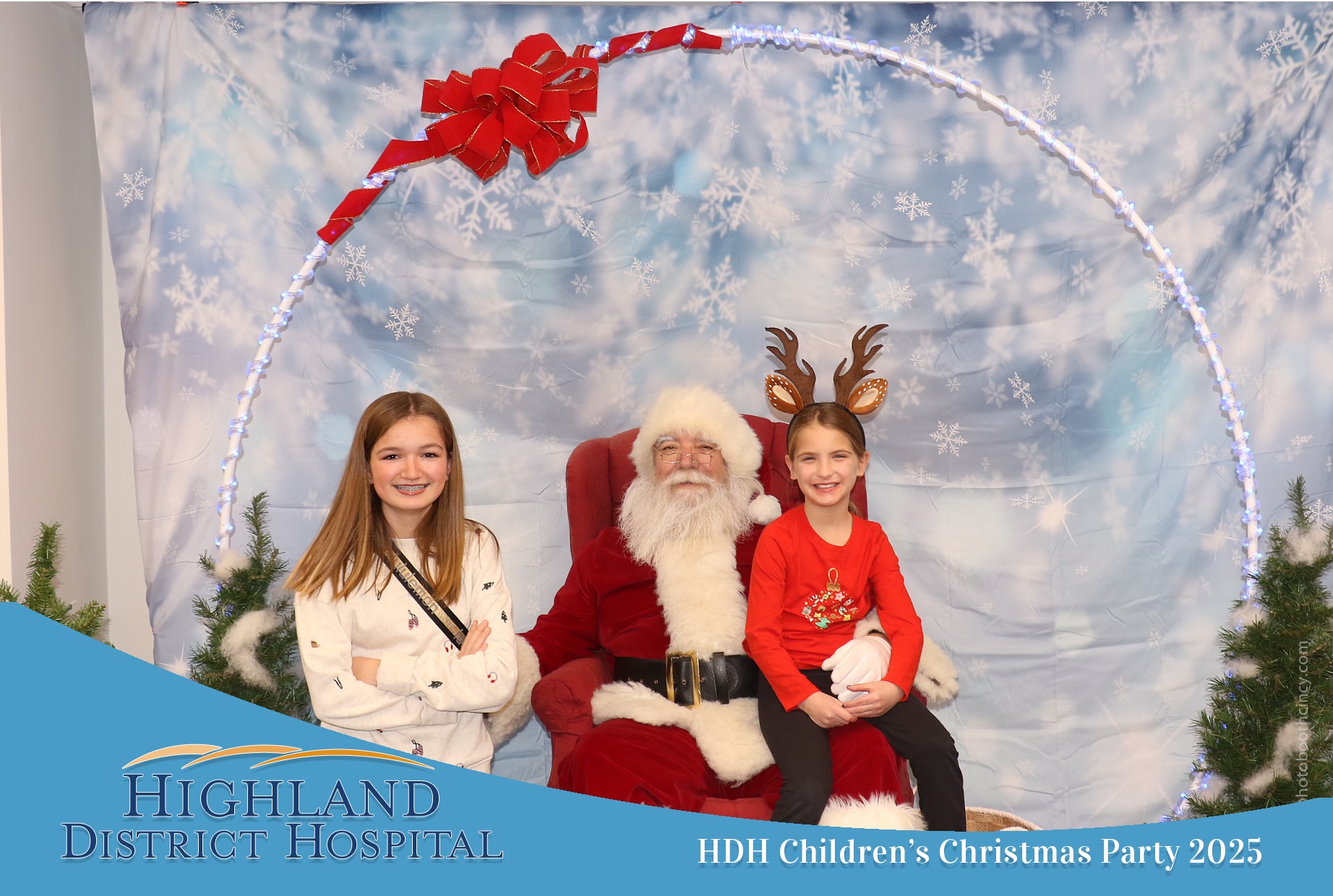 Highland District Hospital | View more photos from the event at gallery.photoboothcincy.com/u/PhotoBoothCincy/Highland-District-Hospital