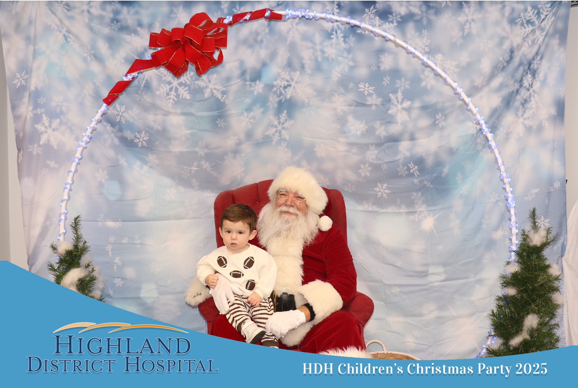 Highland District Hospital | View more photos from the event at gallery.photoboothcincy.com/u/PhotoBoothCincy/Highland-District-Hospital