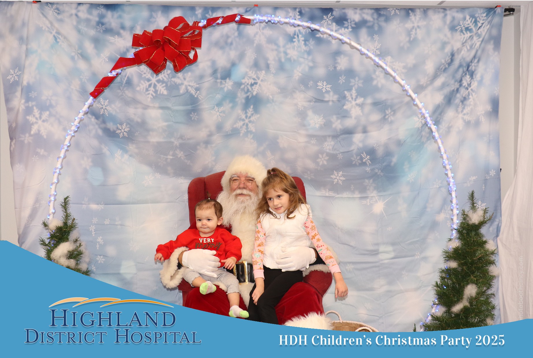Highland District Hospital | View more photos from the event at gallery.photoboothcincy.com/u/PhotoBoothCincy/Highland-District-Hospital