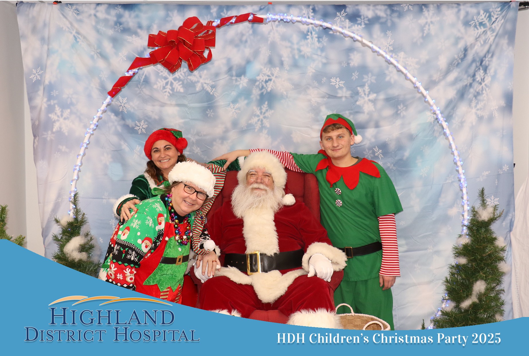 Highland District Hospital | View more photos from the event at gallery.photoboothcincy.com/u/PhotoBoothCincy/Highland-District-Hospital