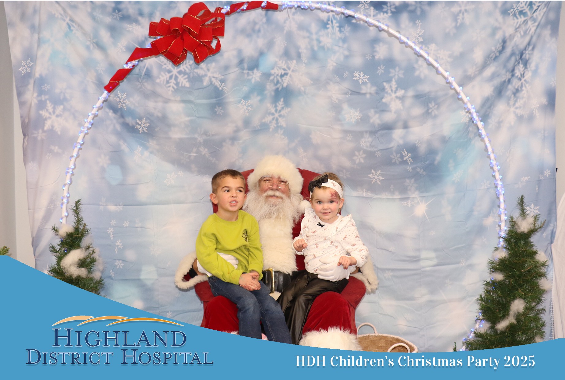 Highland District Hospital | View more photos from the event at gallery.photoboothcincy.com/u/PhotoBoothCincy/Highland-District-Hospital