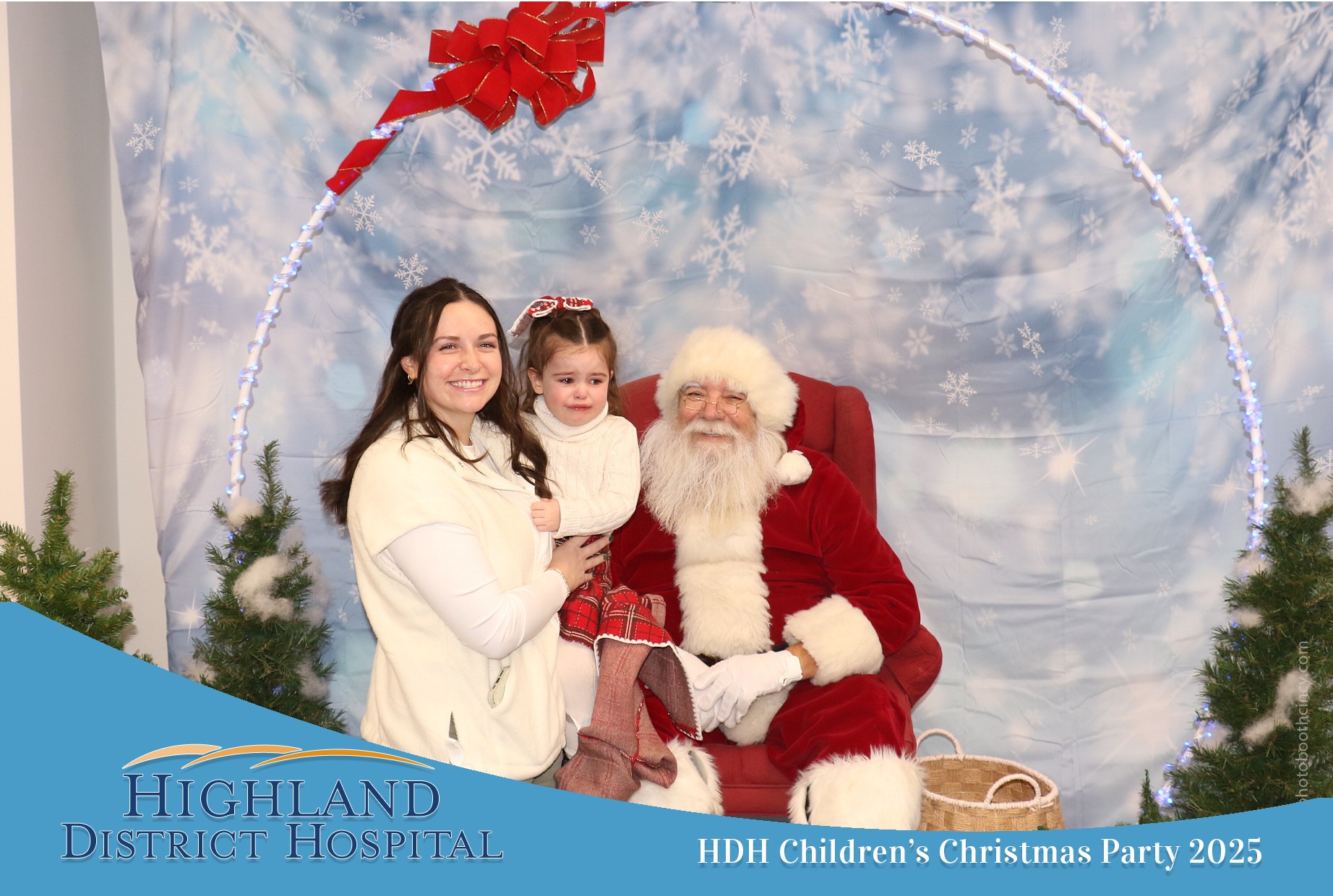 Highland District Hospital | View more photos from the event at gallery.photoboothcincy.com/u/PhotoBoothCincy/Highland-District-Hospital